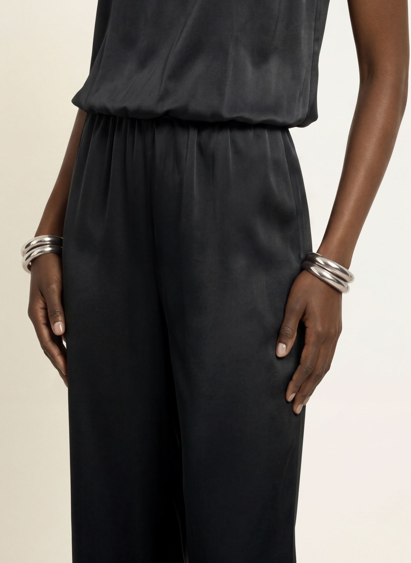 SERENITY Jumpsuit PALERMO aus Seide: SCHWARZ