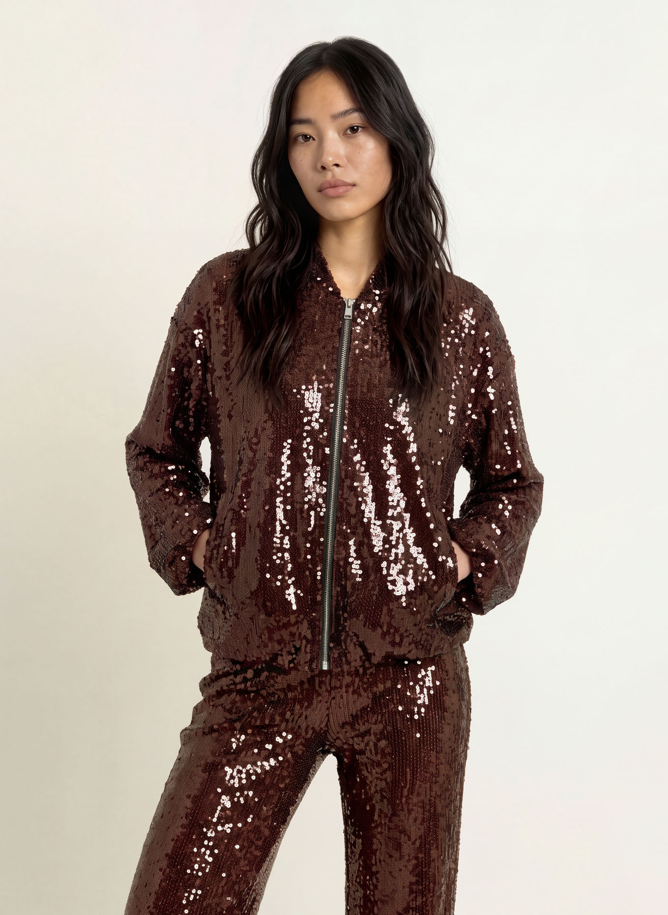 miss goodlife Blouson GLAMOUR GLOW met pailletten: MARRON FONCÉ