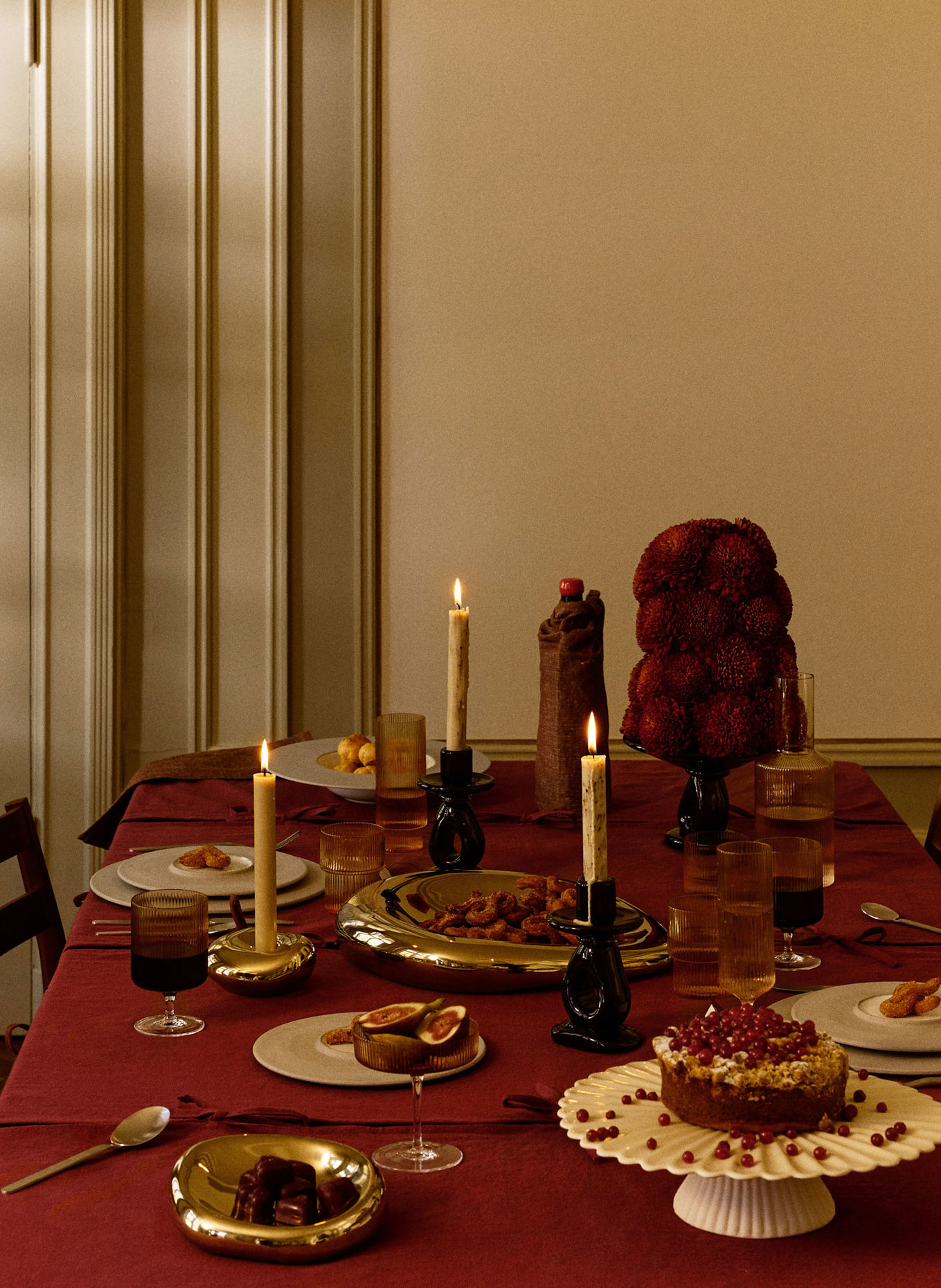 Ferm LIVING Decoratieve schaal BELLURE: GOUD