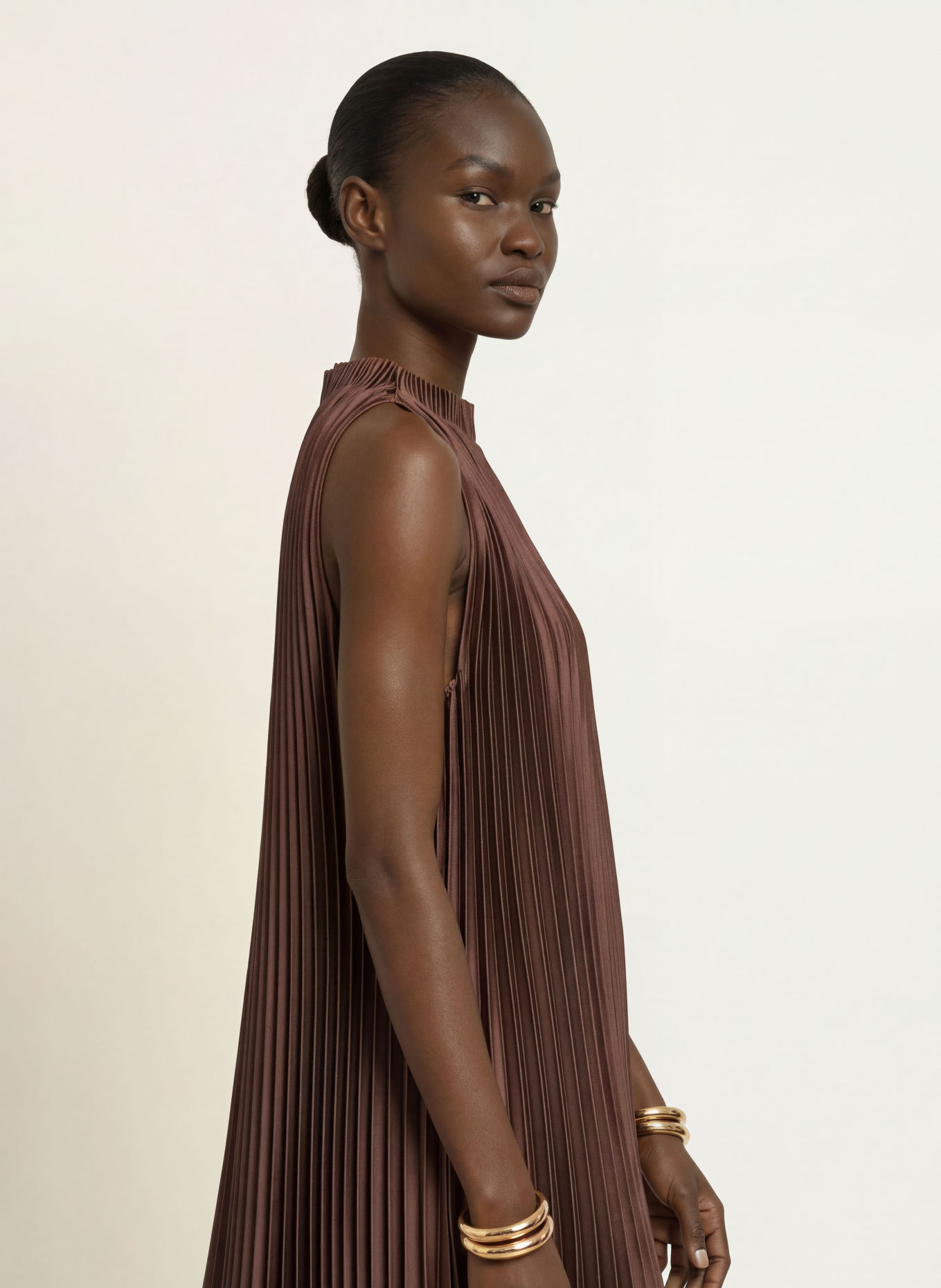 REISS ASTRID Pleated Dress: DARK BROWN