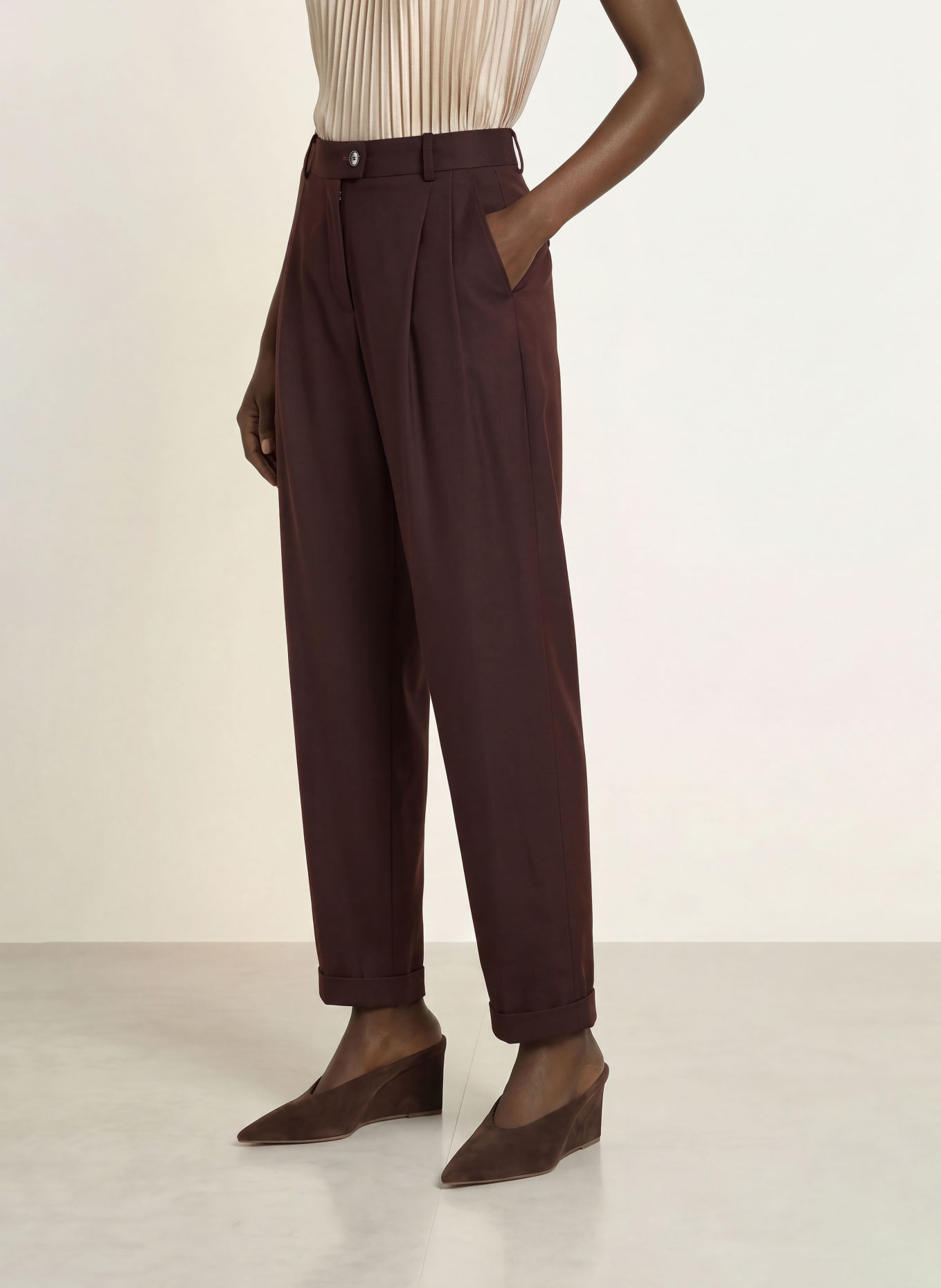 REISS Broek LEISEL: DONKERPAARS