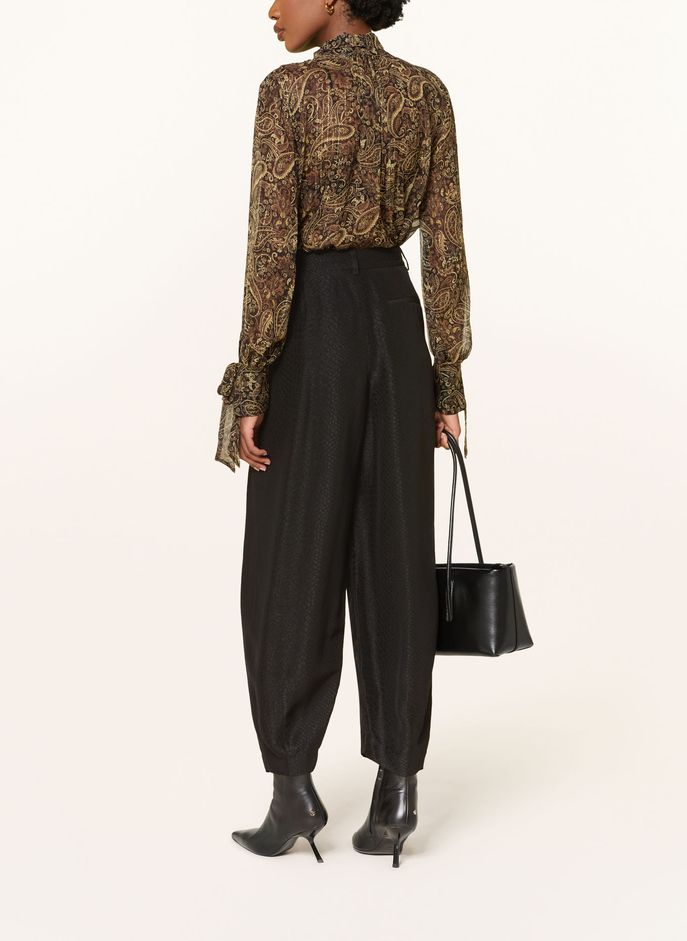 REISS 7/8 broek ARIES: ZWART
