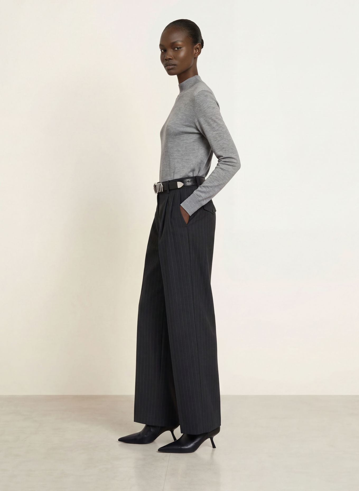 REISS Pull RINA en laine mérinos: GRIS