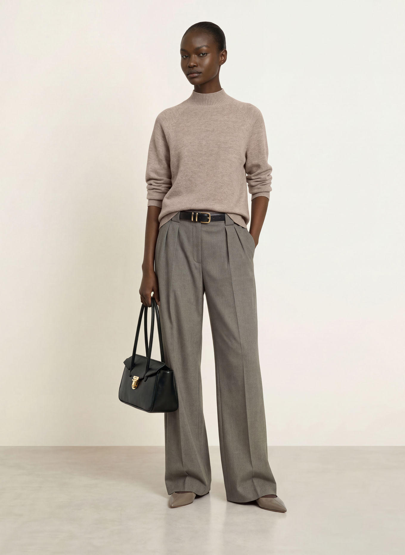 REISS Pull RIVER: BEIGE