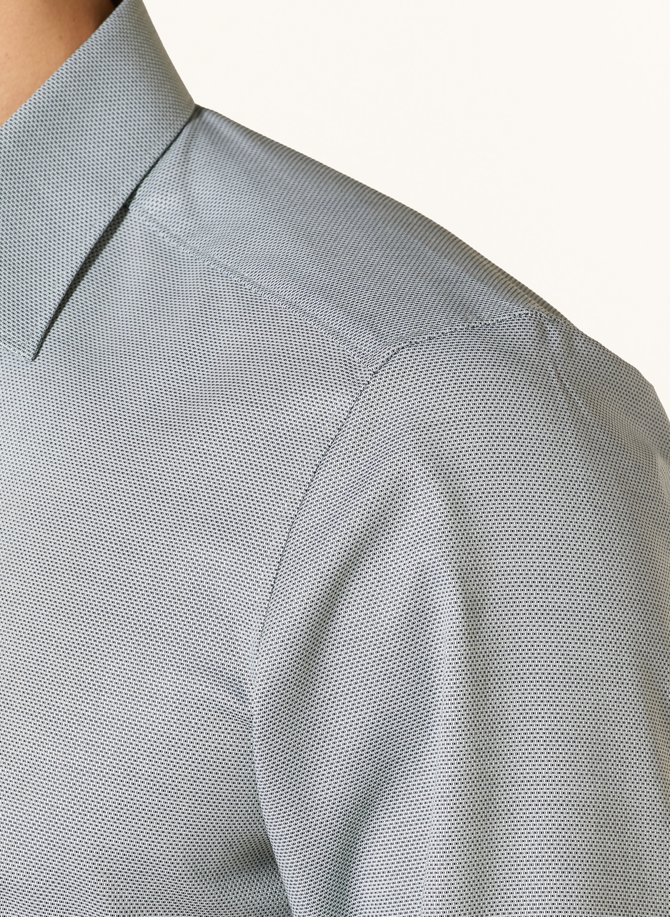 OLYMP Hemd Level Five body fit: DUNKELGRÜN / ECRU