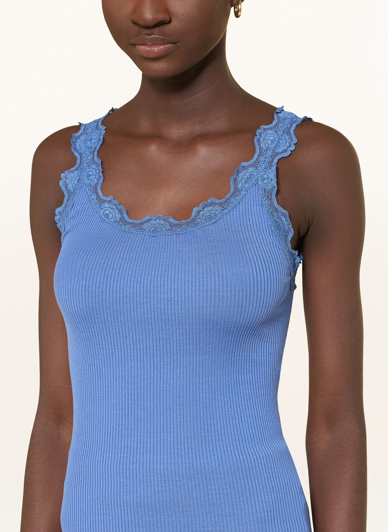 rosemunde Hedvábný top BABETTE s krajkami: MODRÁ