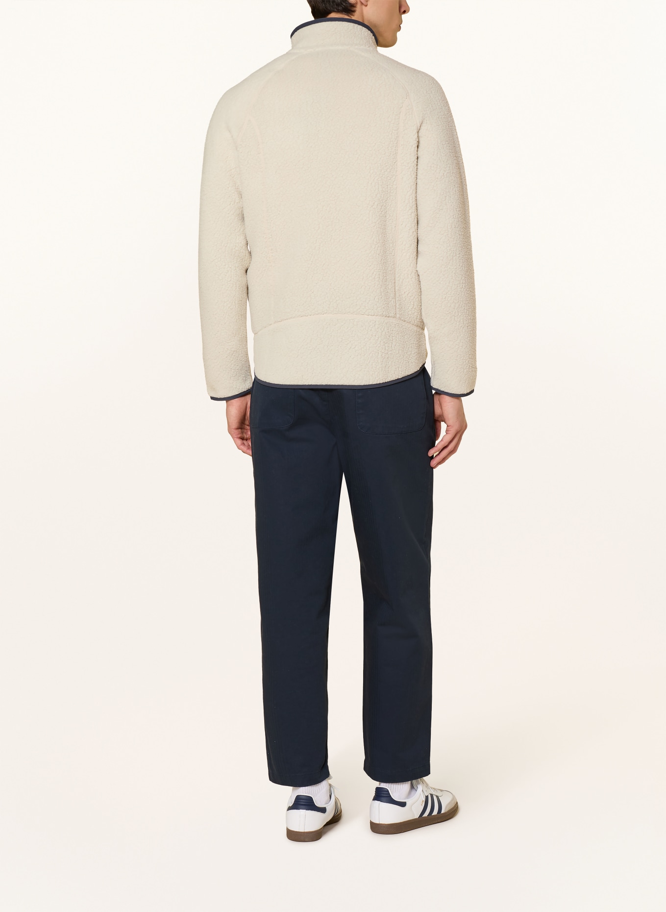 patagonia Fleecová bunda RETRO PILE: KRÉMOVÁ / TMAVĚ ŠEDÁ