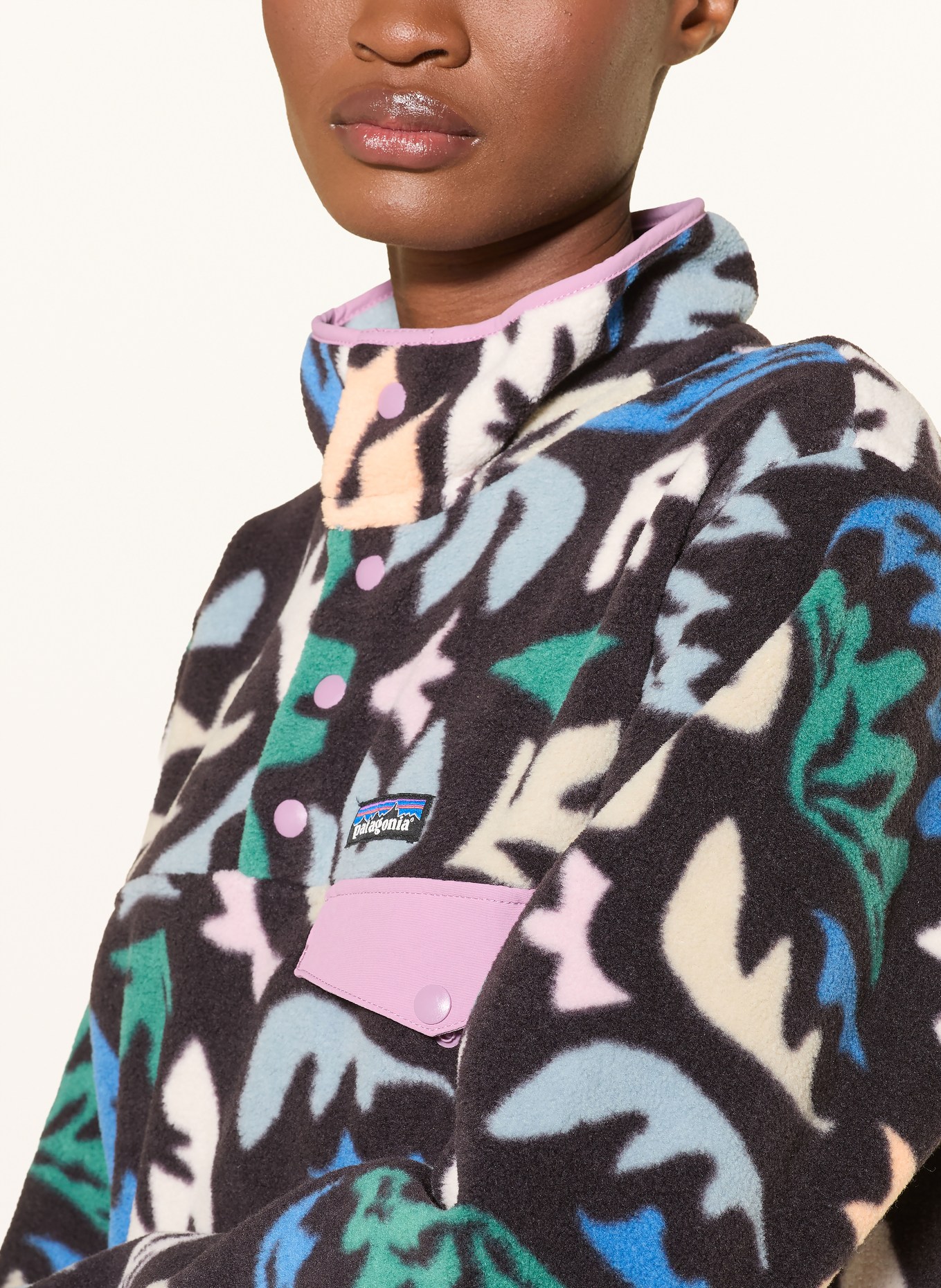 patagonia Fleecový svetr troyer SNAP: ČERNÁ / ZELENÁ / MODRÁ