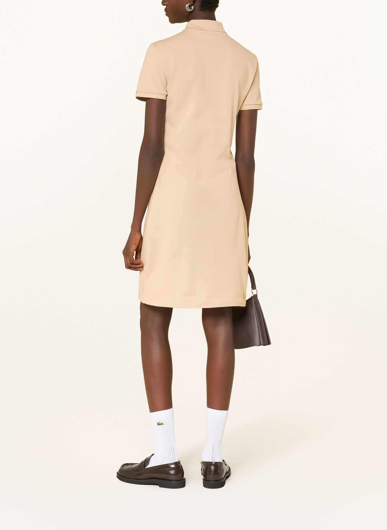 LACOSTE Sukienka polo z piki: BEŻOWY