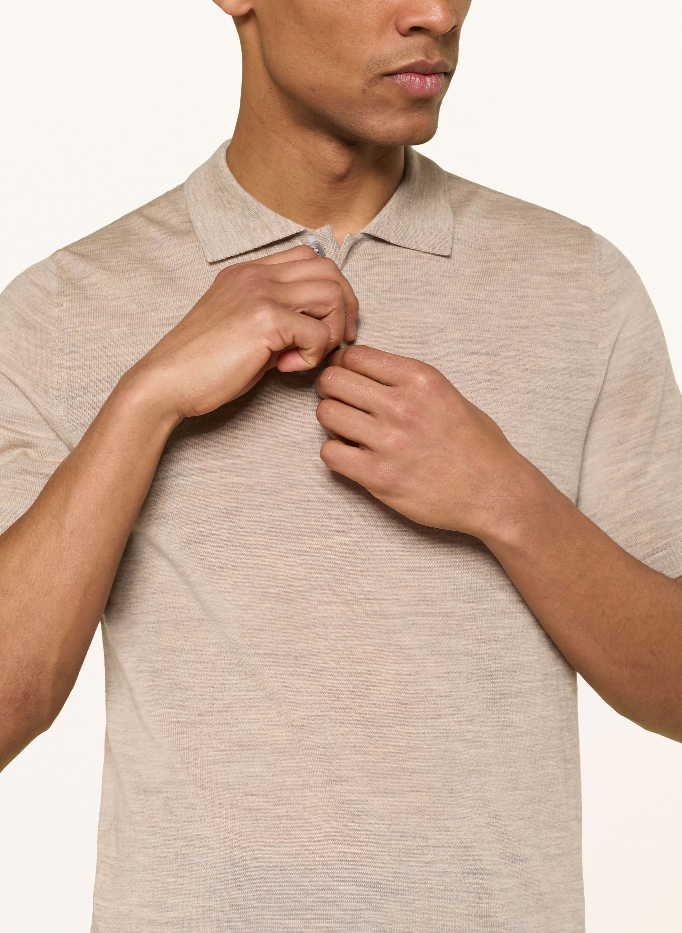 MAERZ MUENCHEN Strick-Poloshirt aus Merinowolle: HELLBRAUN