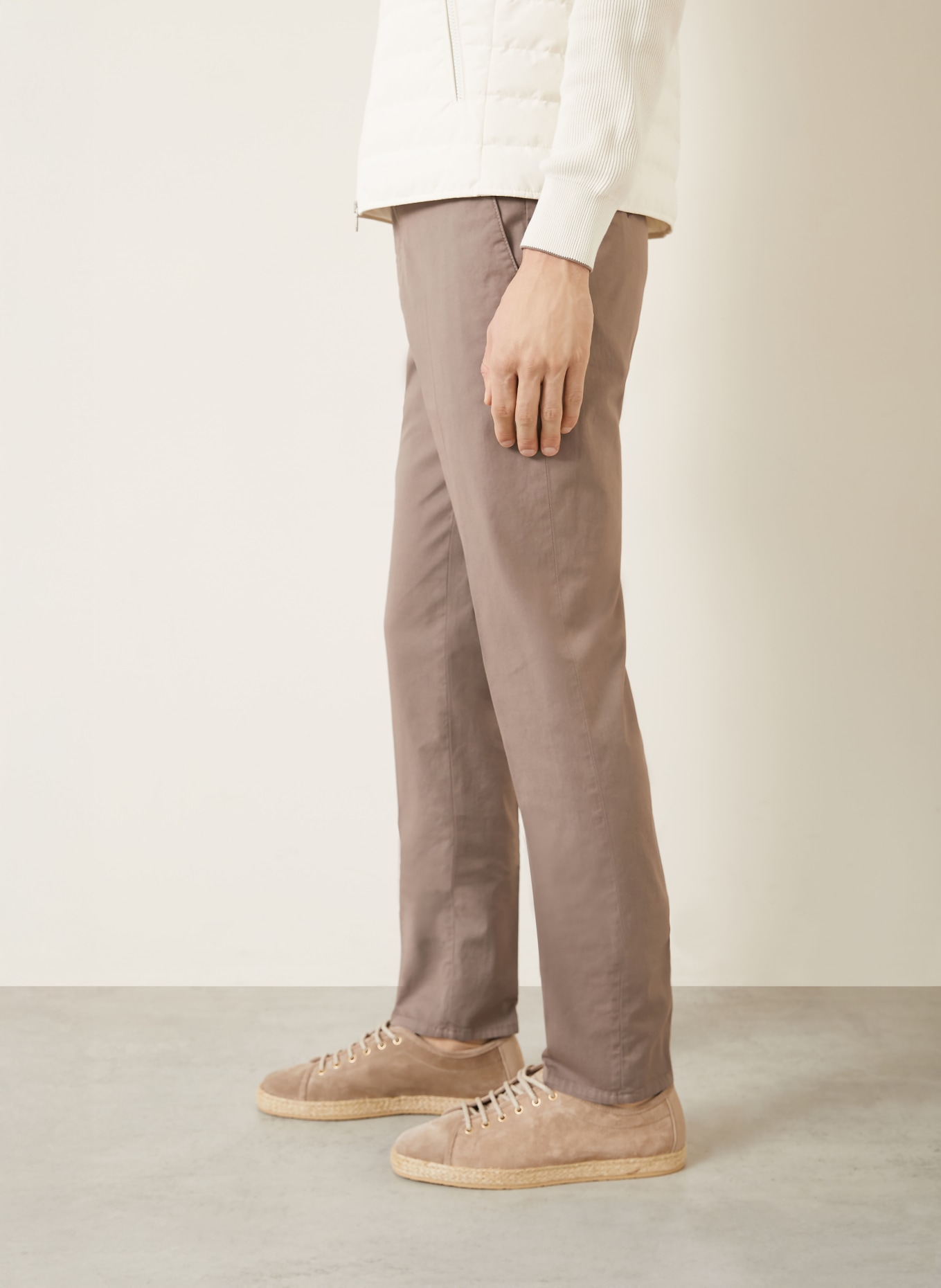 BRUNELLO CUCINELLI Chinos: TAUPE