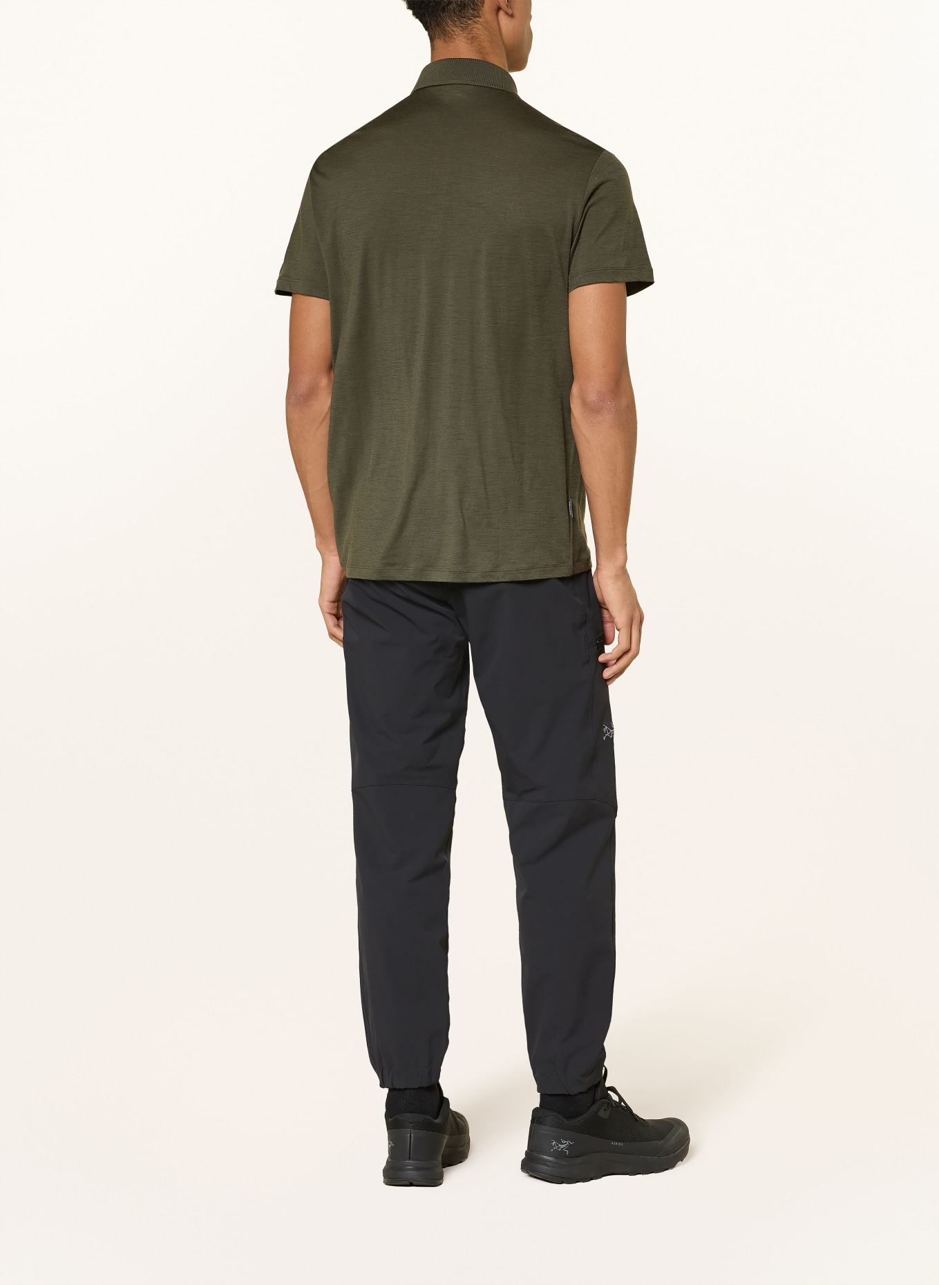 icebreaker Funktions-Poloshirt 150 TECH LITE III aus Merinowolle: KHAKI