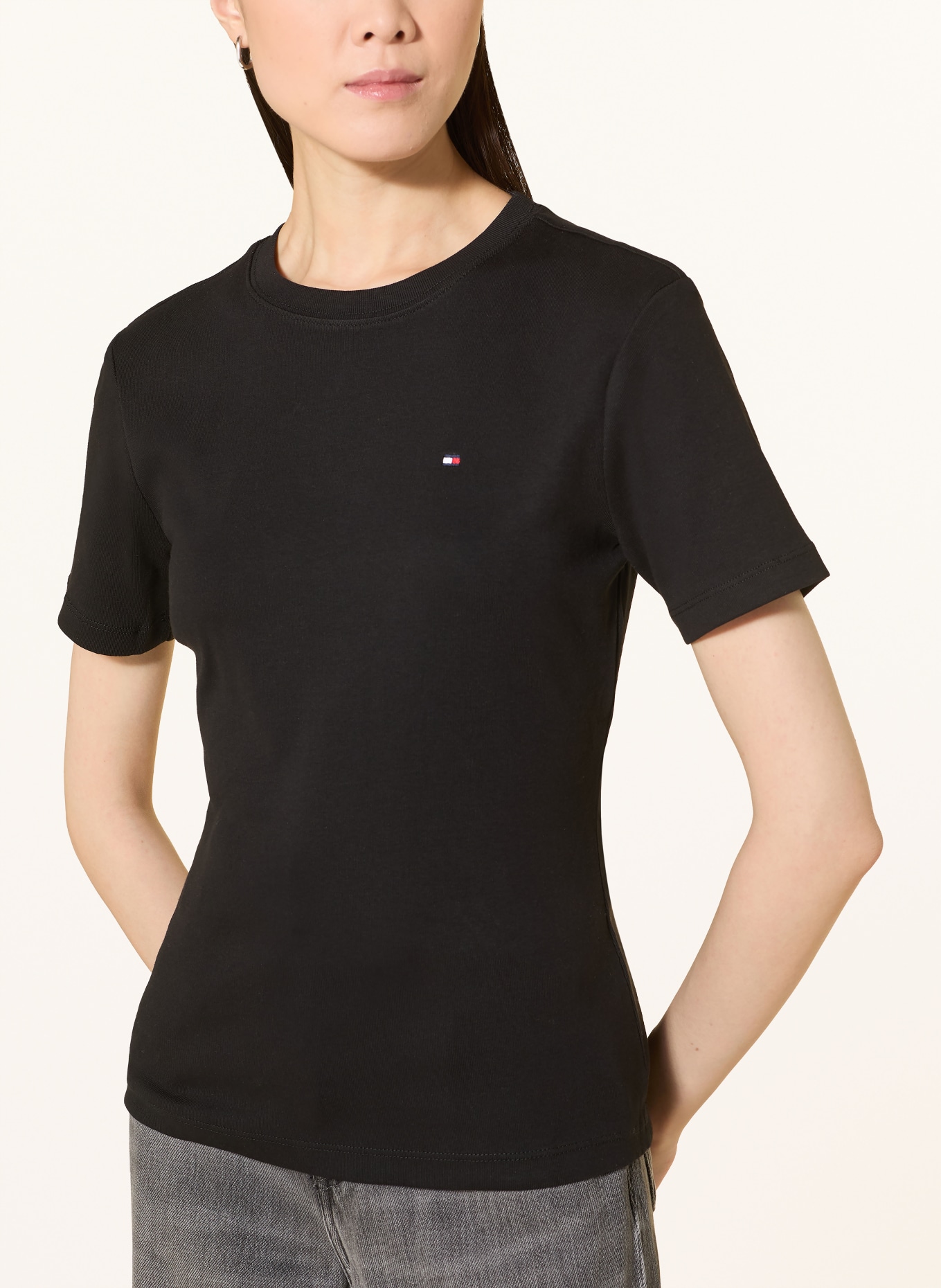 TOMMY HILFIGER T-shirt: BLACK