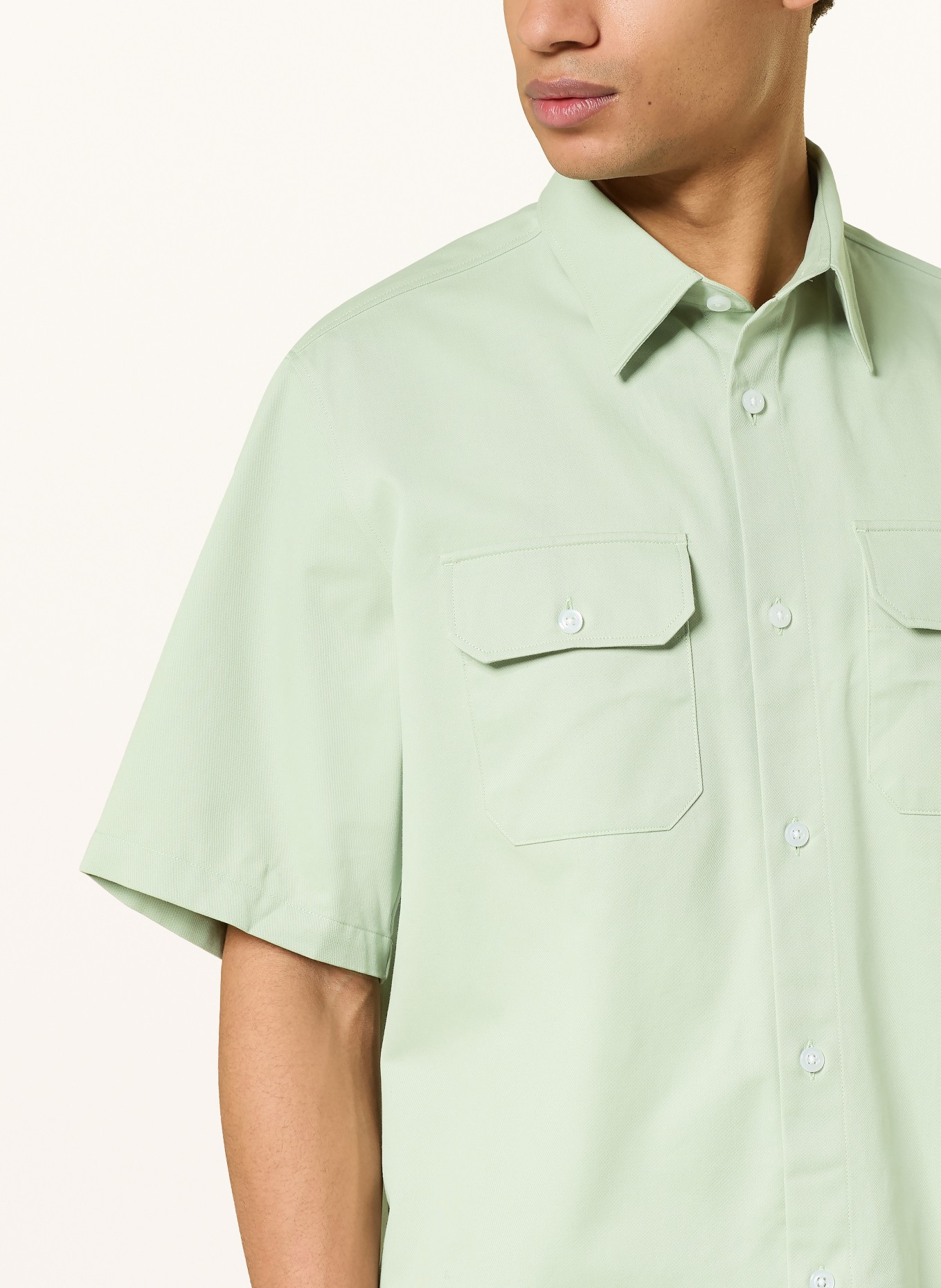 HUGO Chemise à manches courtes EKYNO Comfort Fit: VERT CLAIR