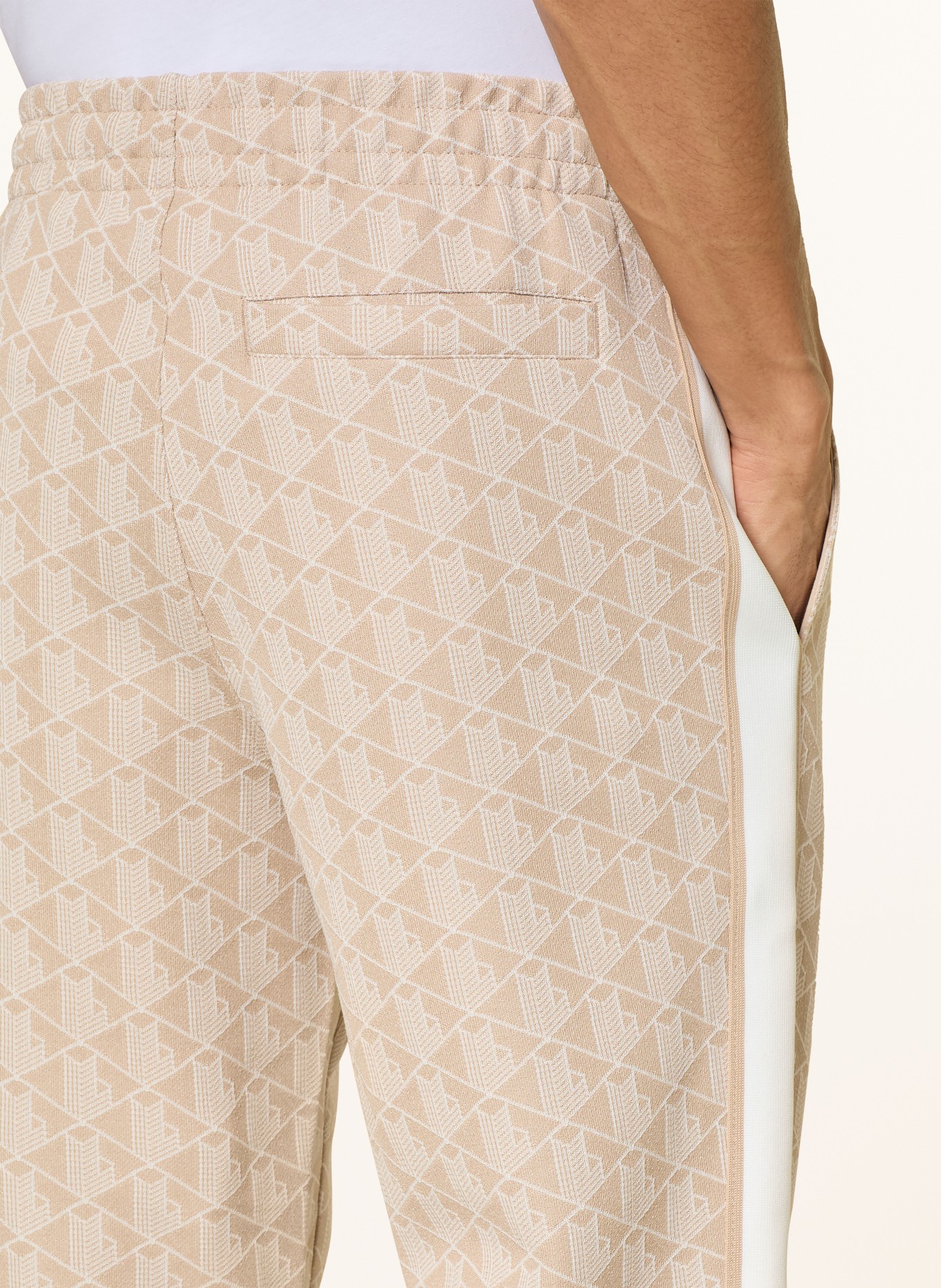 LACOSTE Track Pants: BEIGE / WEISS