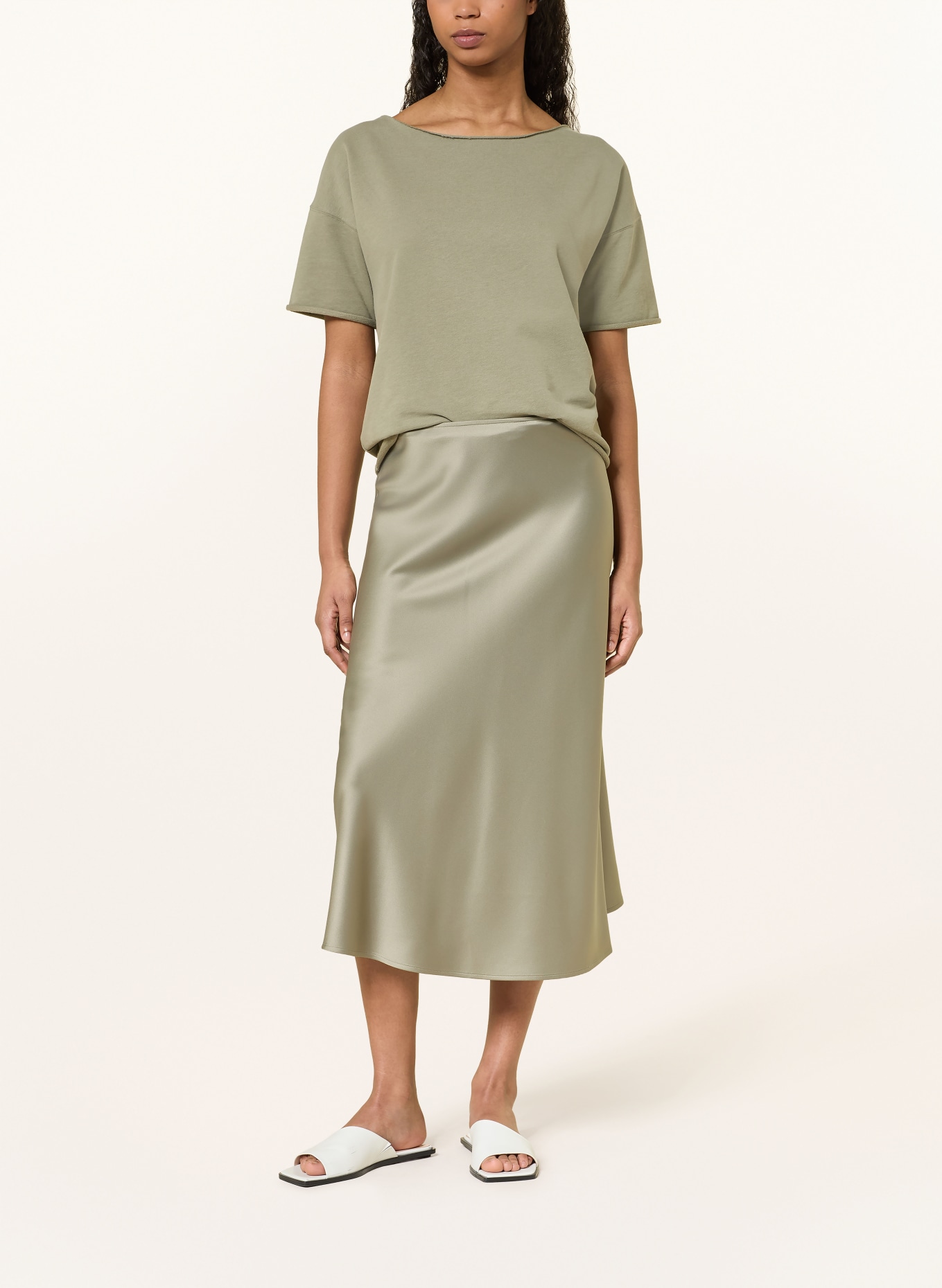 Juvia Saténová sukně FLEUR: OLIVOVÁ