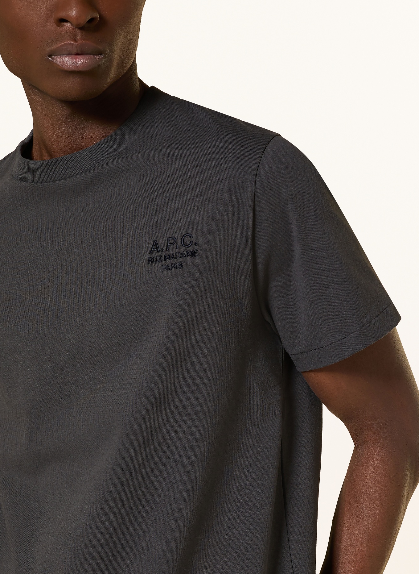 A.P.C. T-shirt: GRIS FONCÉ