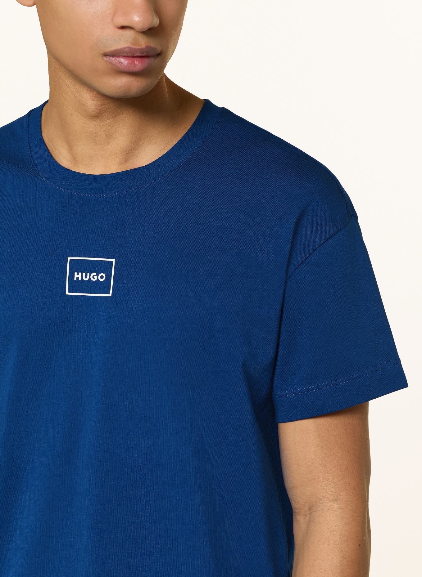 HUGO Koszulka od piżamy LAZE: NIEBIESKI / BIAŁY