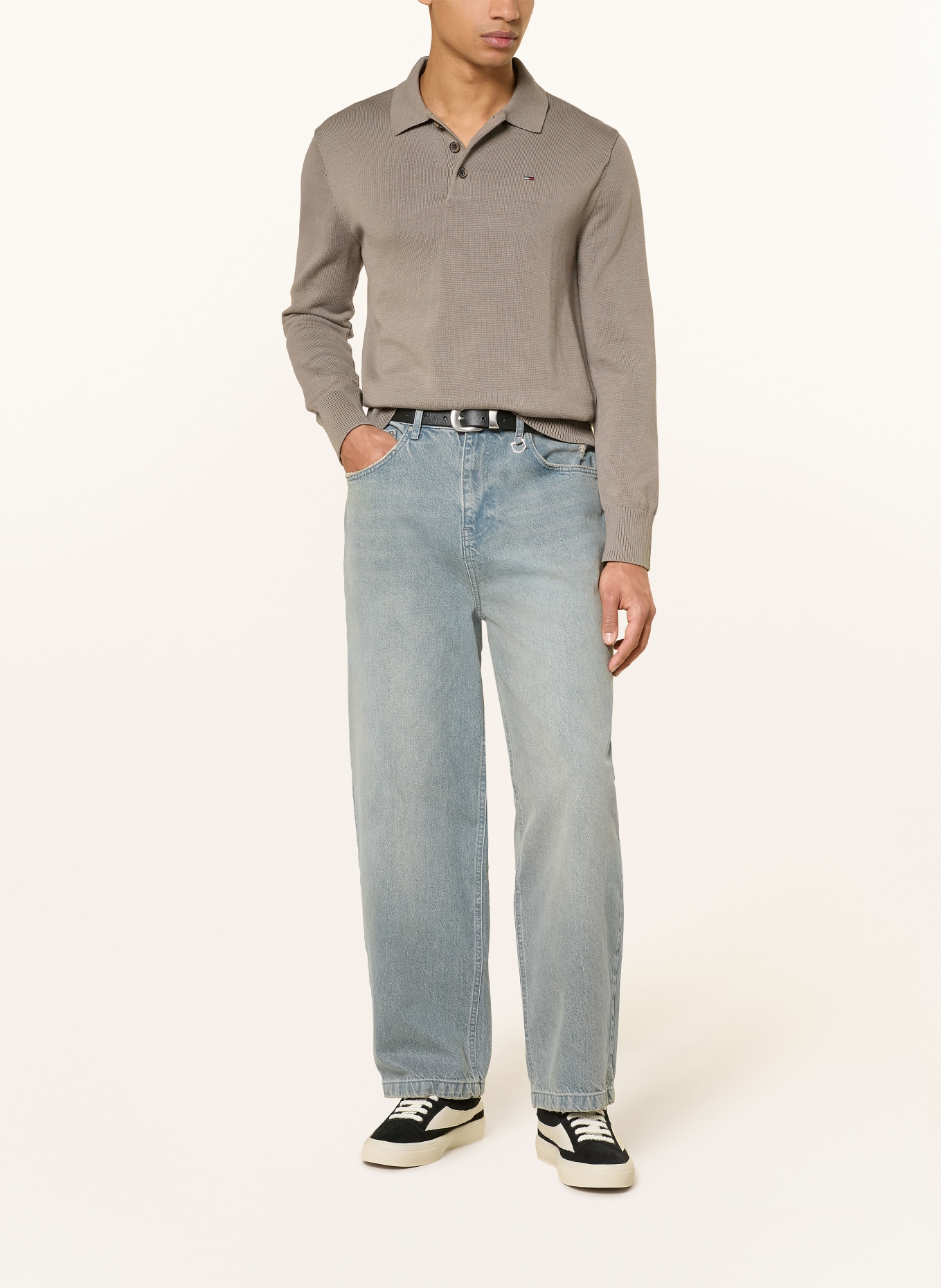 TOMMY JEANS Polo en maille: TAUPE