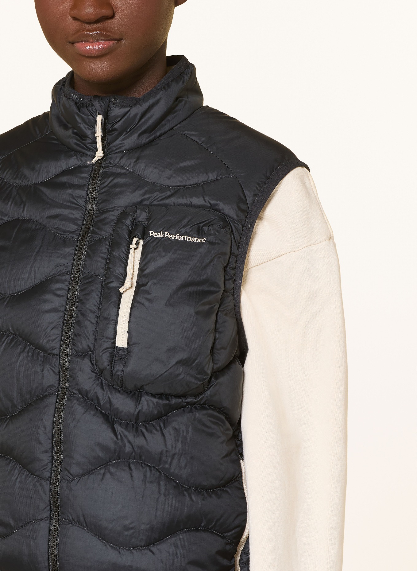 Peak Performance Daunenweste HELIUM UTILITY: SCHWARZ