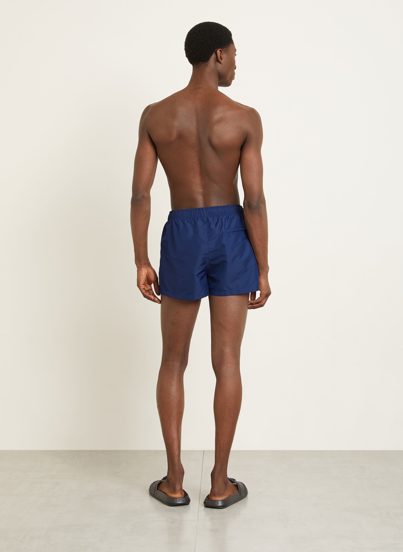 VERSACE short de bain: BLEU FONCÉ