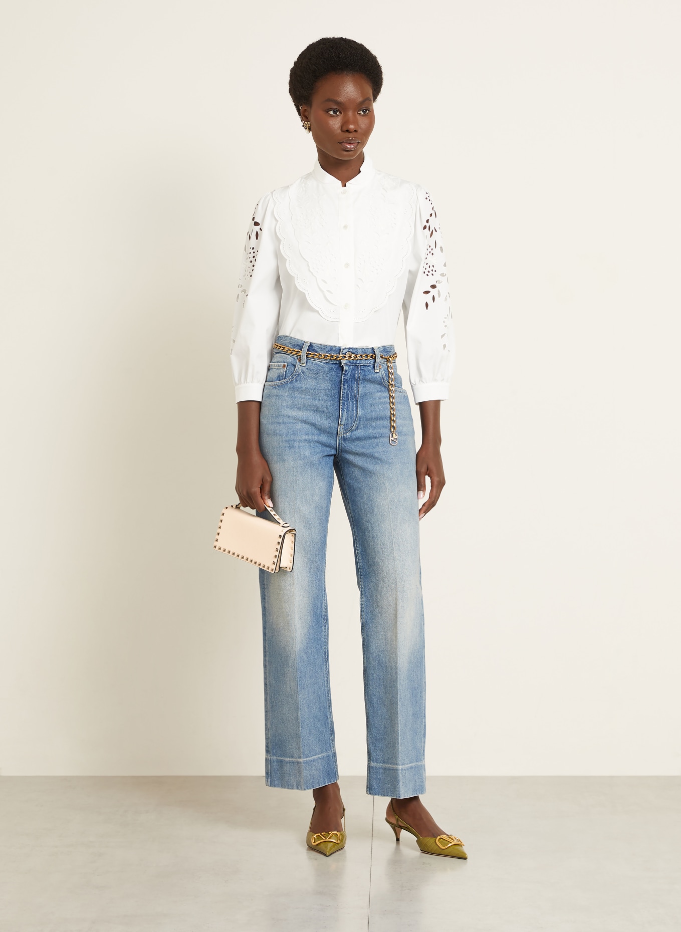 VALENTINO GARAVANI Neck wallet ROCKSTUD: CREAM