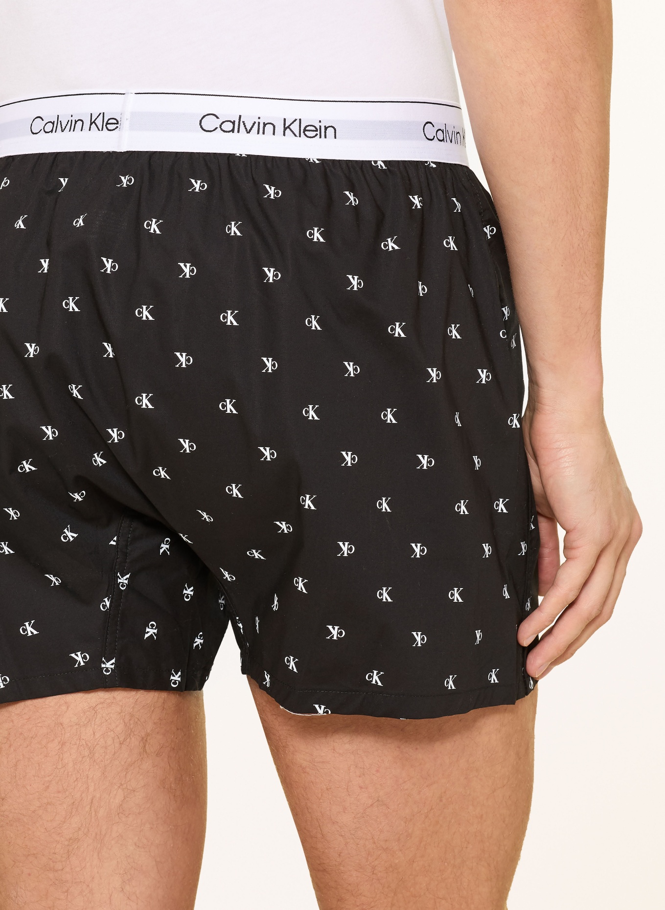 Calvin Klein Pajama shorts: BLACK / WHITE