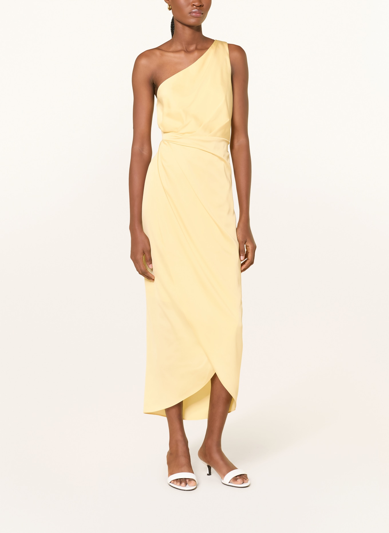 V by Vera Mont robe en satin: JAUNE CLAIR