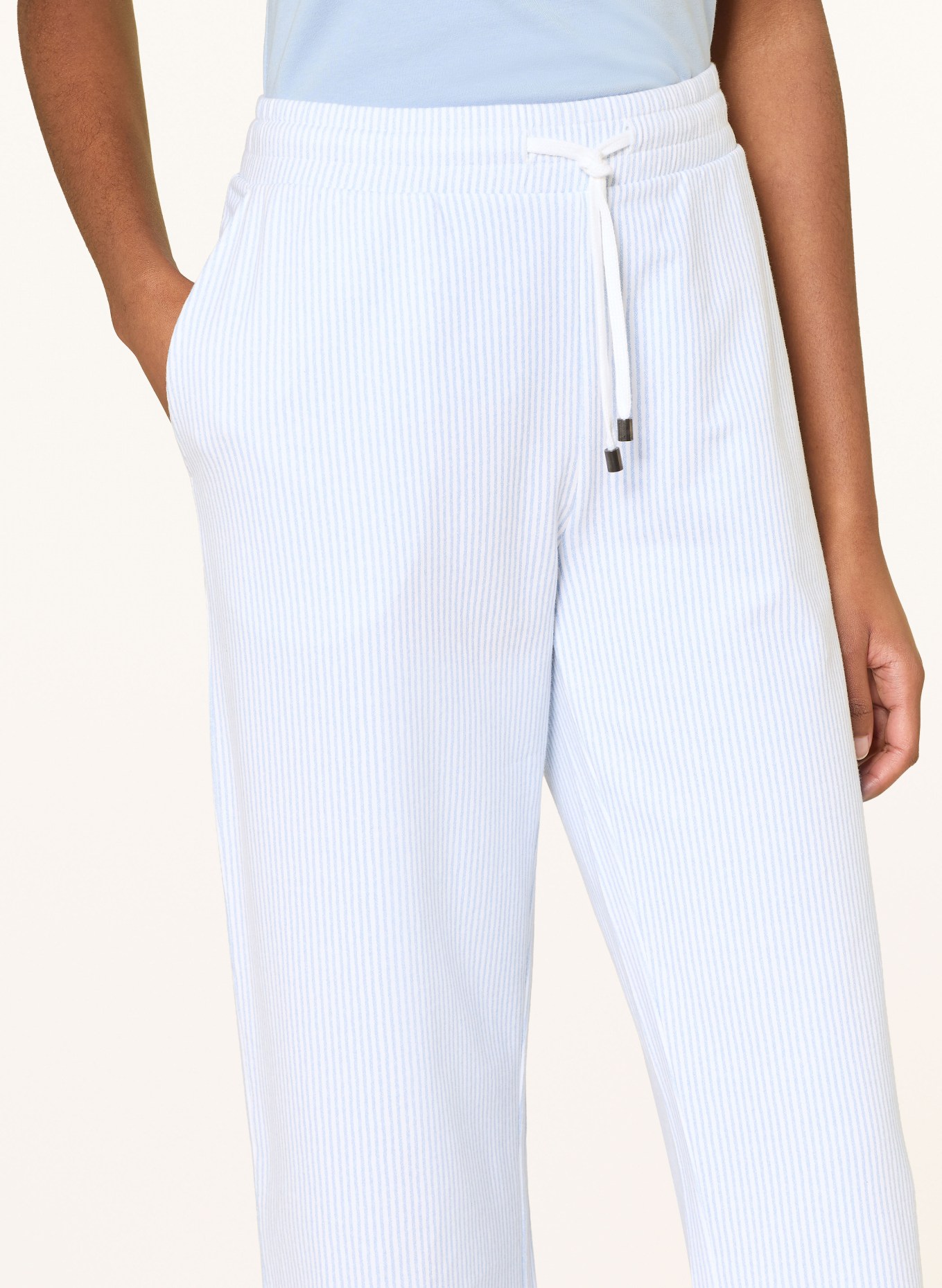 Juvia Tepláky MARISA: TMAVĚ MODRÁ / BÍLÁ