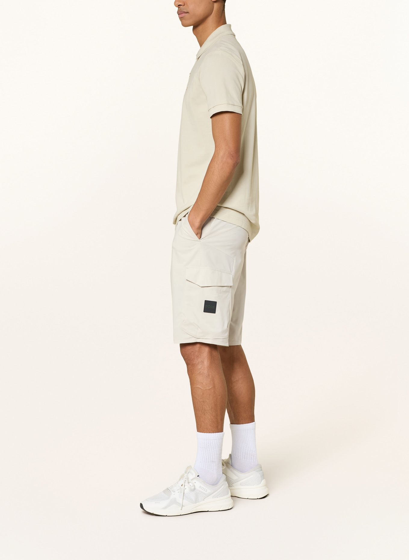 BOSS Cargoshorts URBANEX Tapered Fit: ECRU