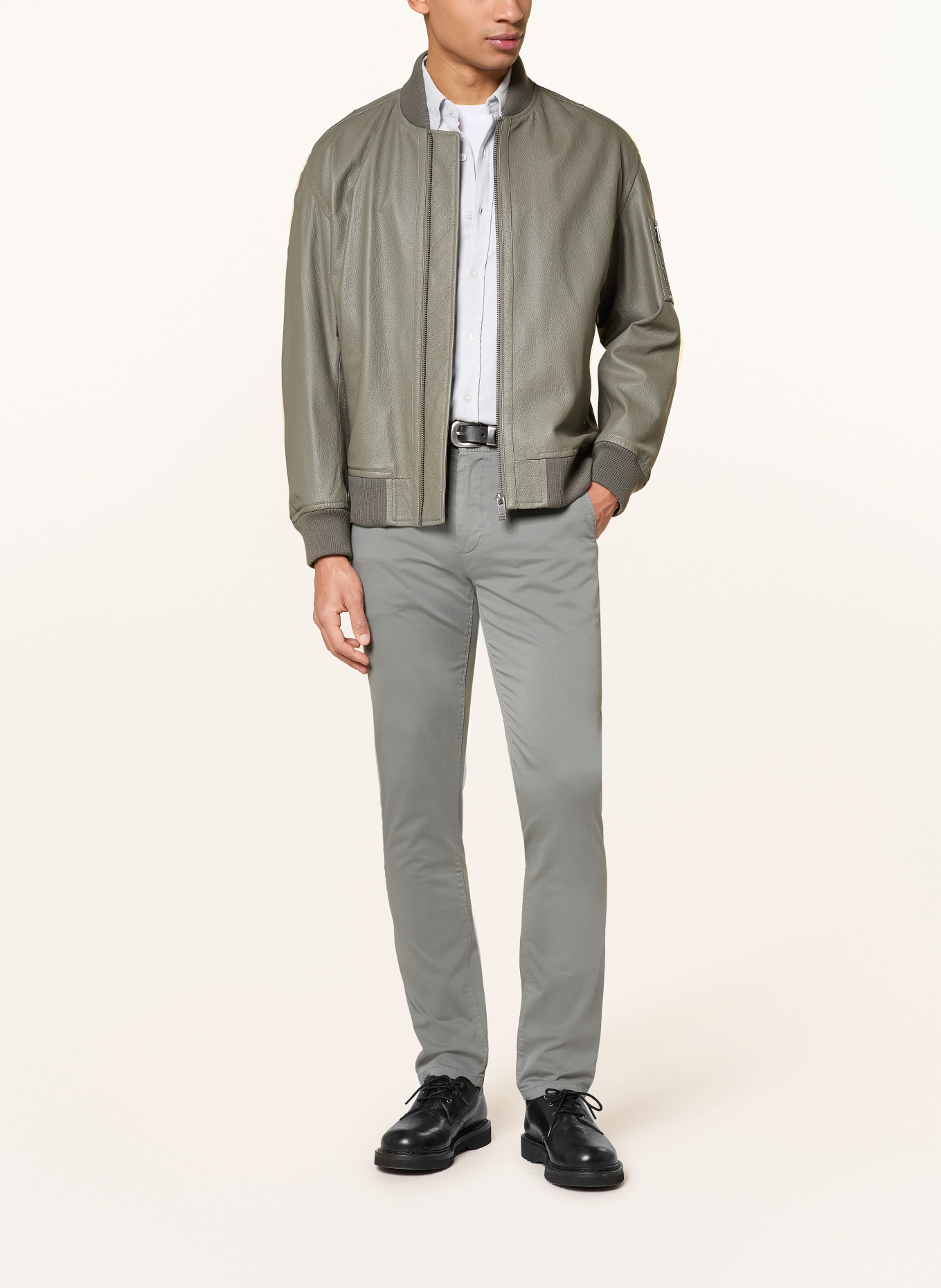 BOSS Chinosy CHINO slim fit: SZARY