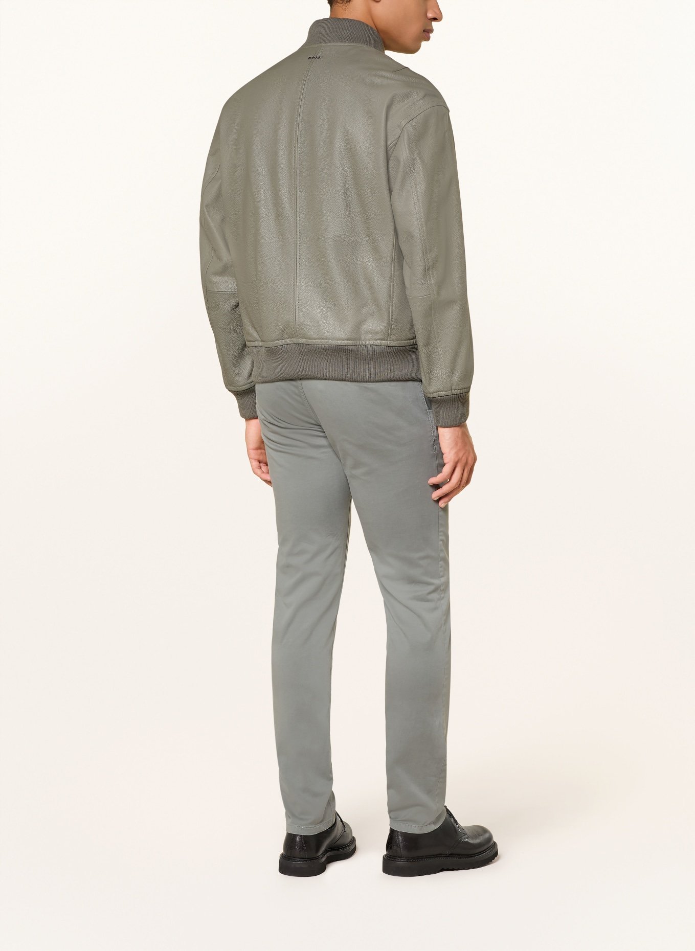 BOSS Chinosy CHINO slim fit: SZARY