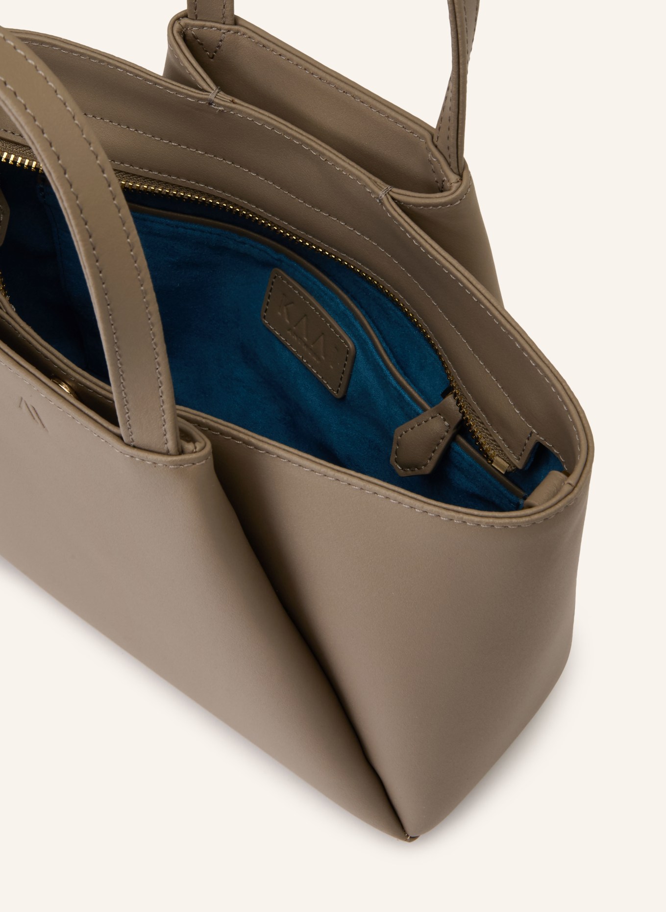 KAAI Handtasche PYRAMID MINI: TAUPE / GOLD
