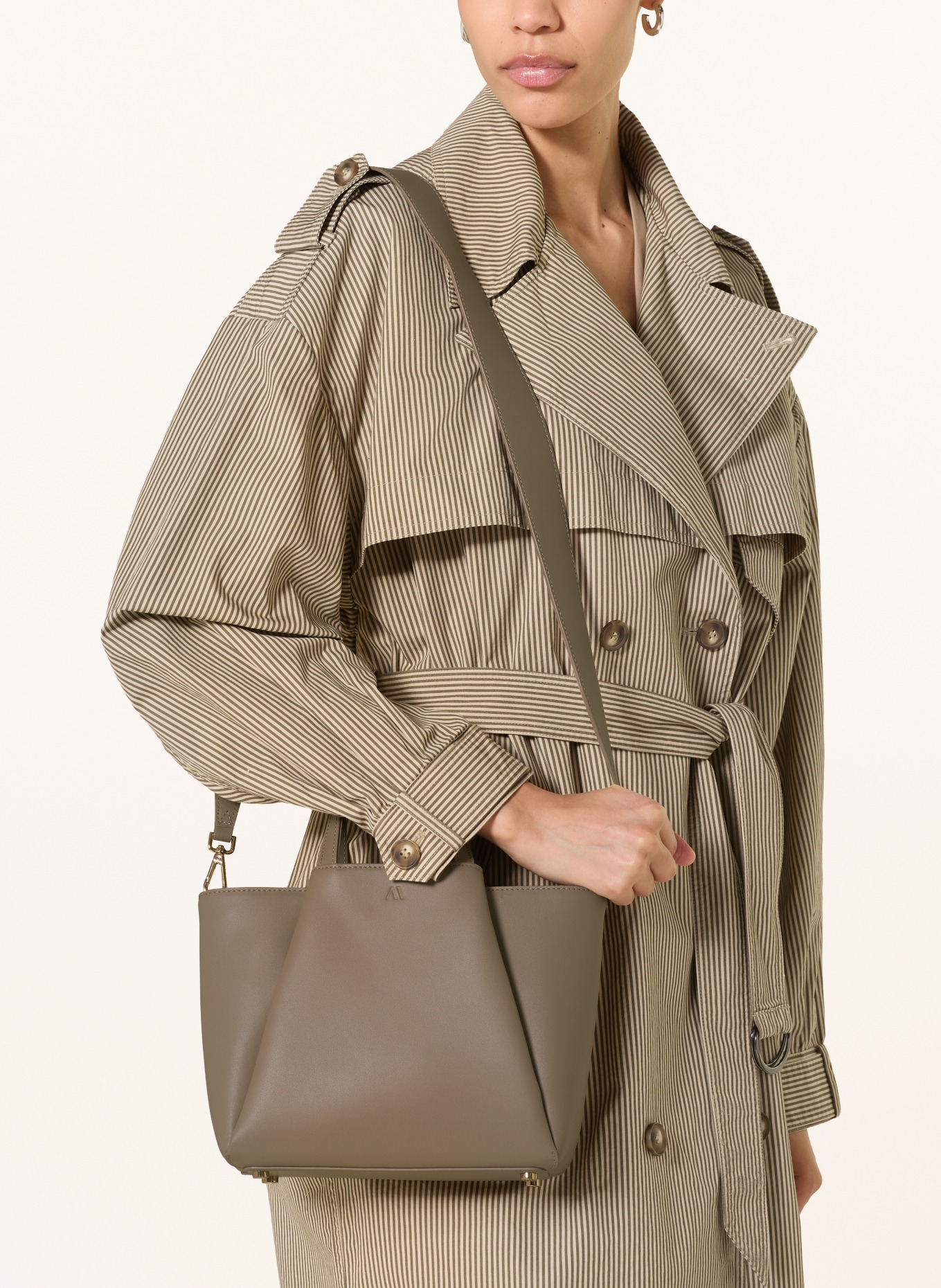 KAAI Handtasche PYRAMID MINI: TAUPE / GOLD