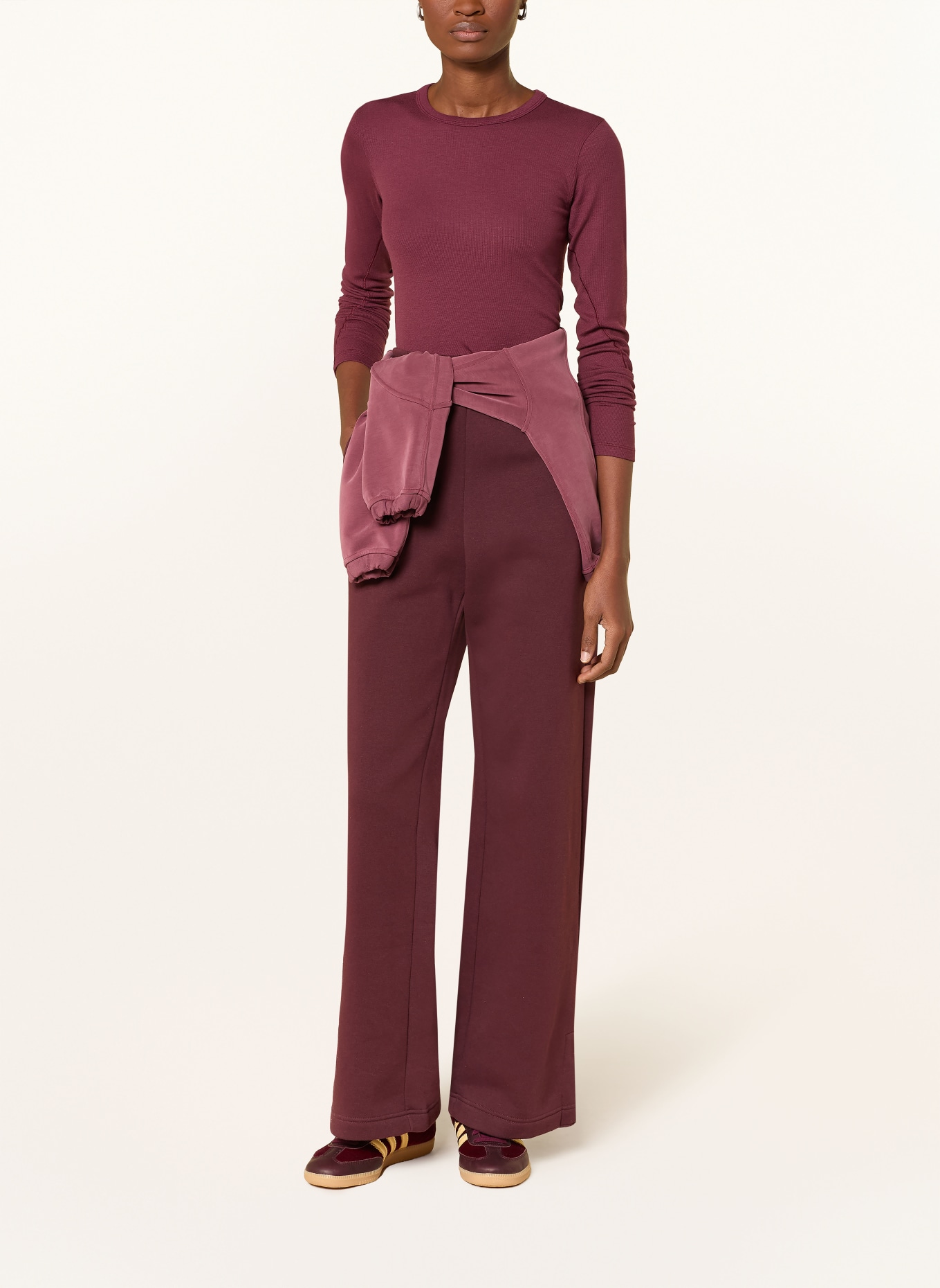 lululemon T-shirt à manches longues HOLD TIGHT: ROUGE FONCÉ