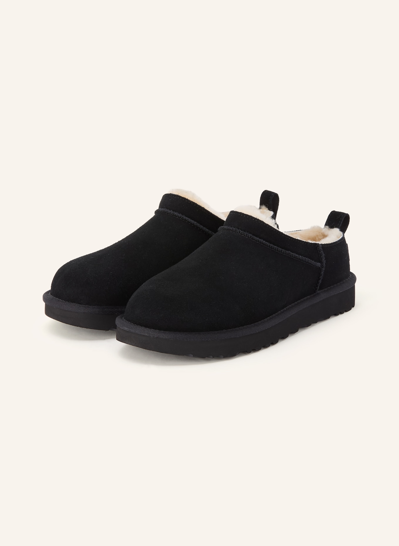 UGG Pantoletten CLASSIC MICRO: SCHWARZ