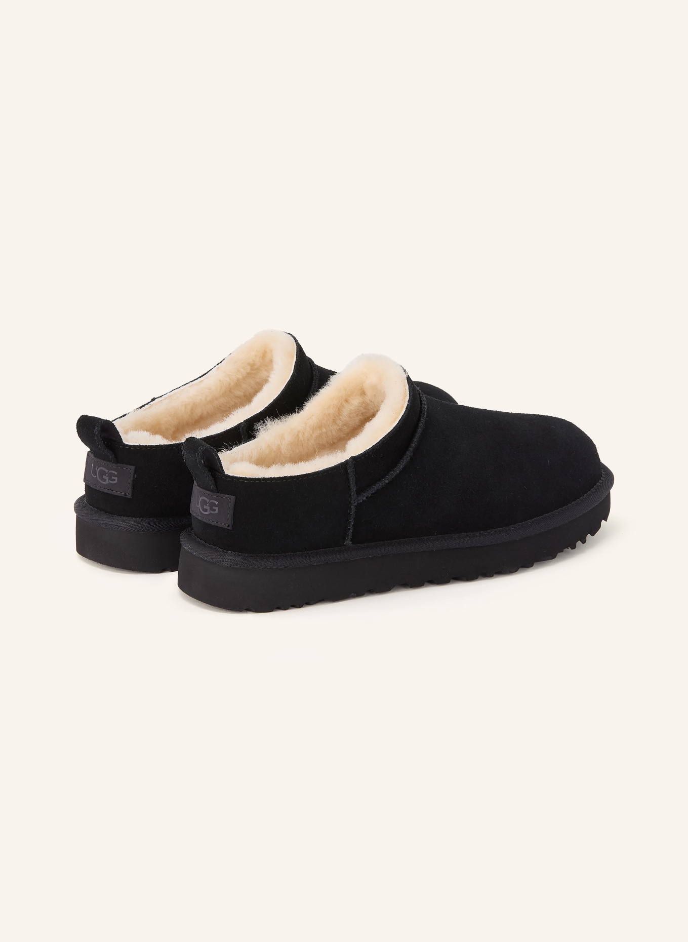 UGG Pantoletten CLASSIC MICRO: SCHWARZ