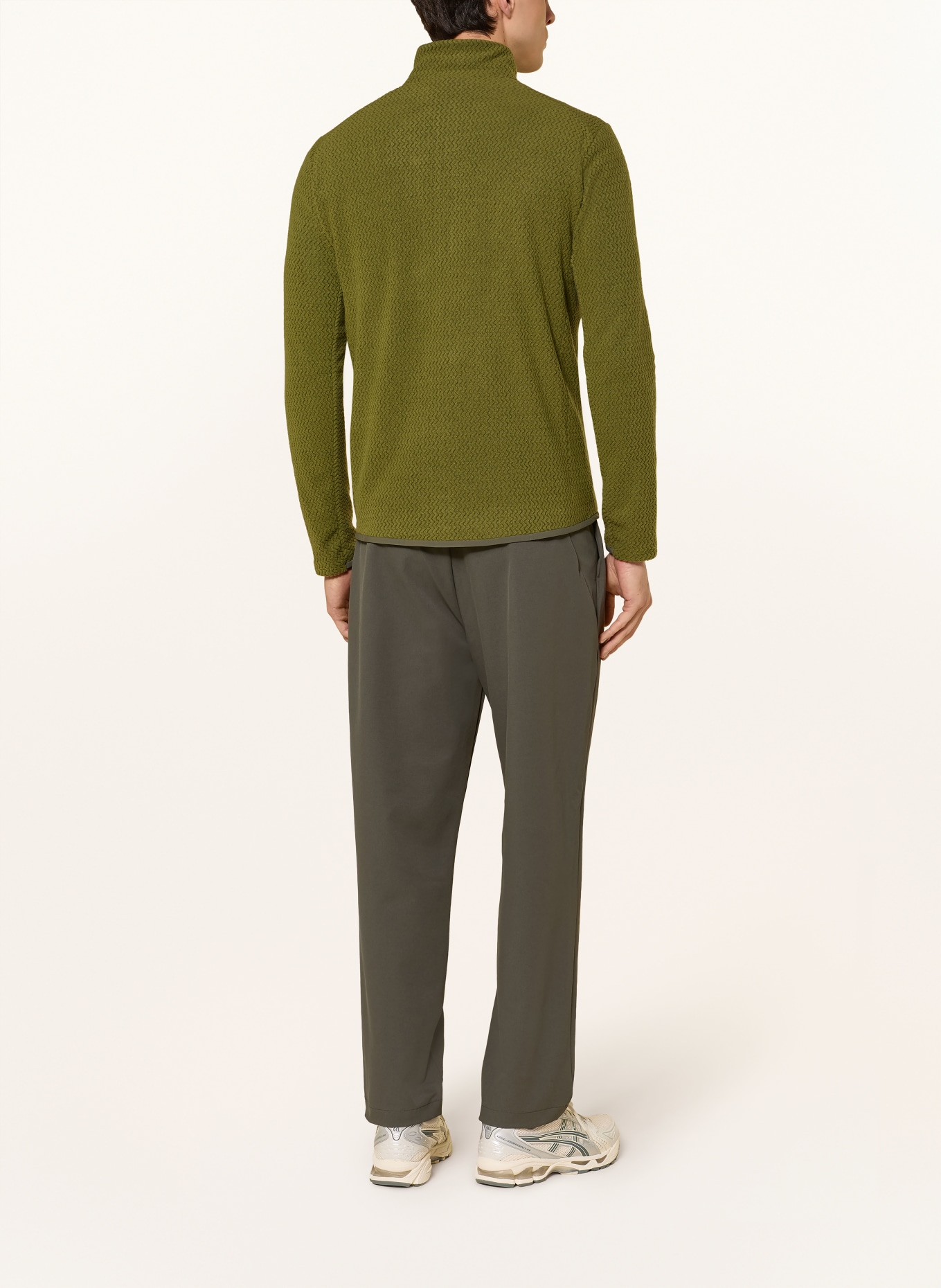 patagonia Fleecová bunda R1 AIR: OLIVOVÁ