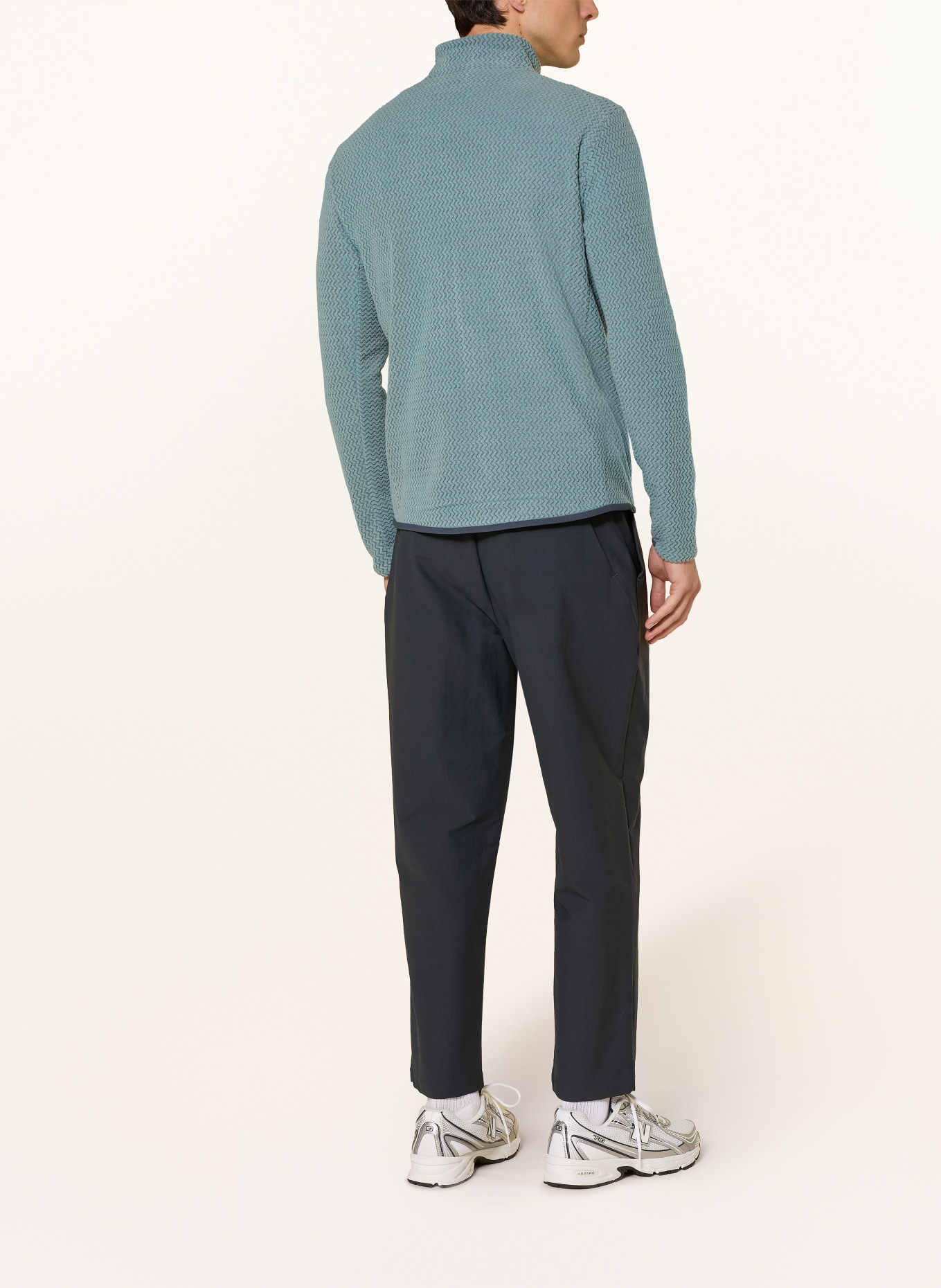 patagonia Fleecová bunda R1 AIR: TMAVĚ MODRÁ