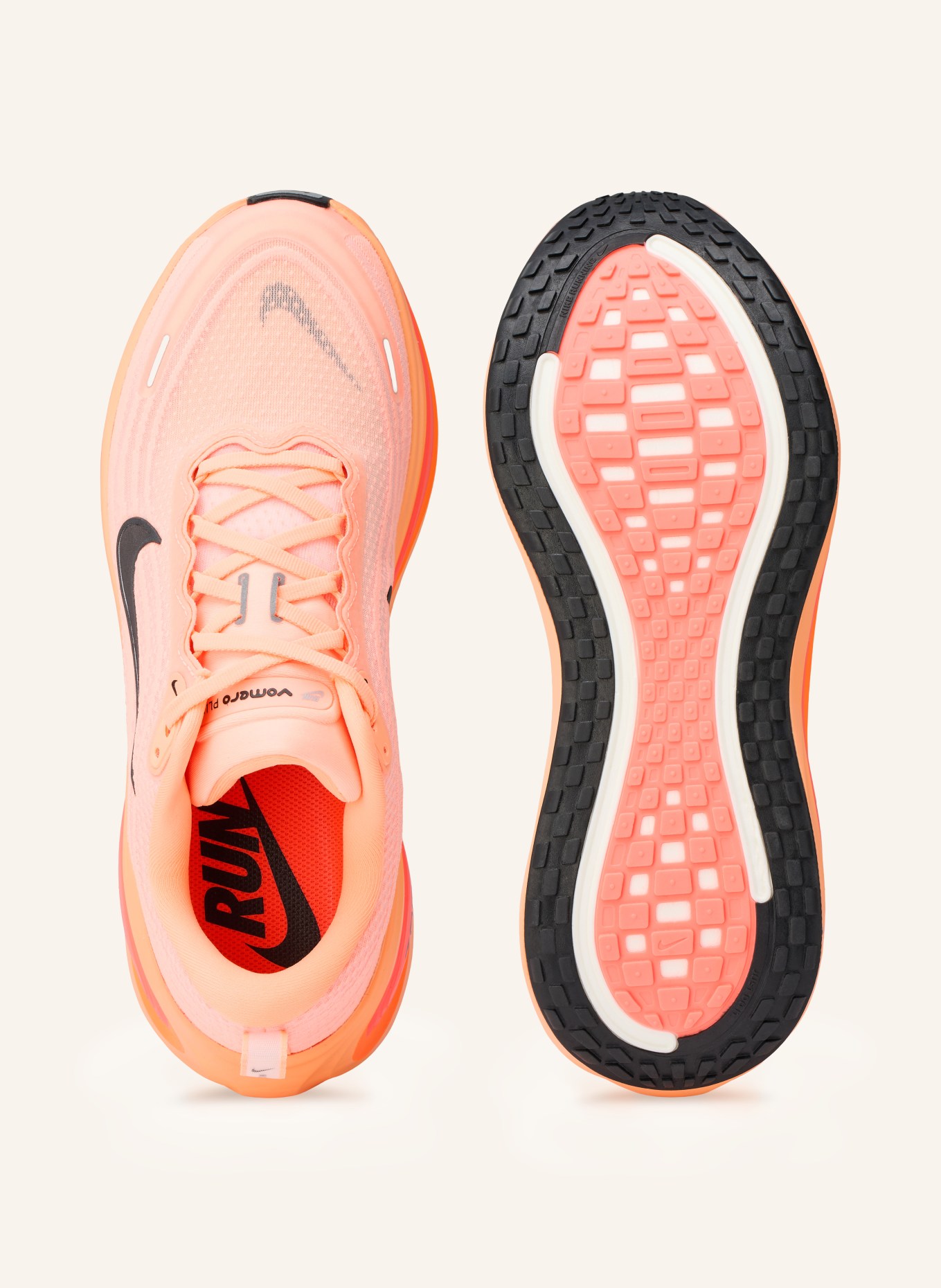 Nike VOMERO PLUS running shoes: NEON ORANGE