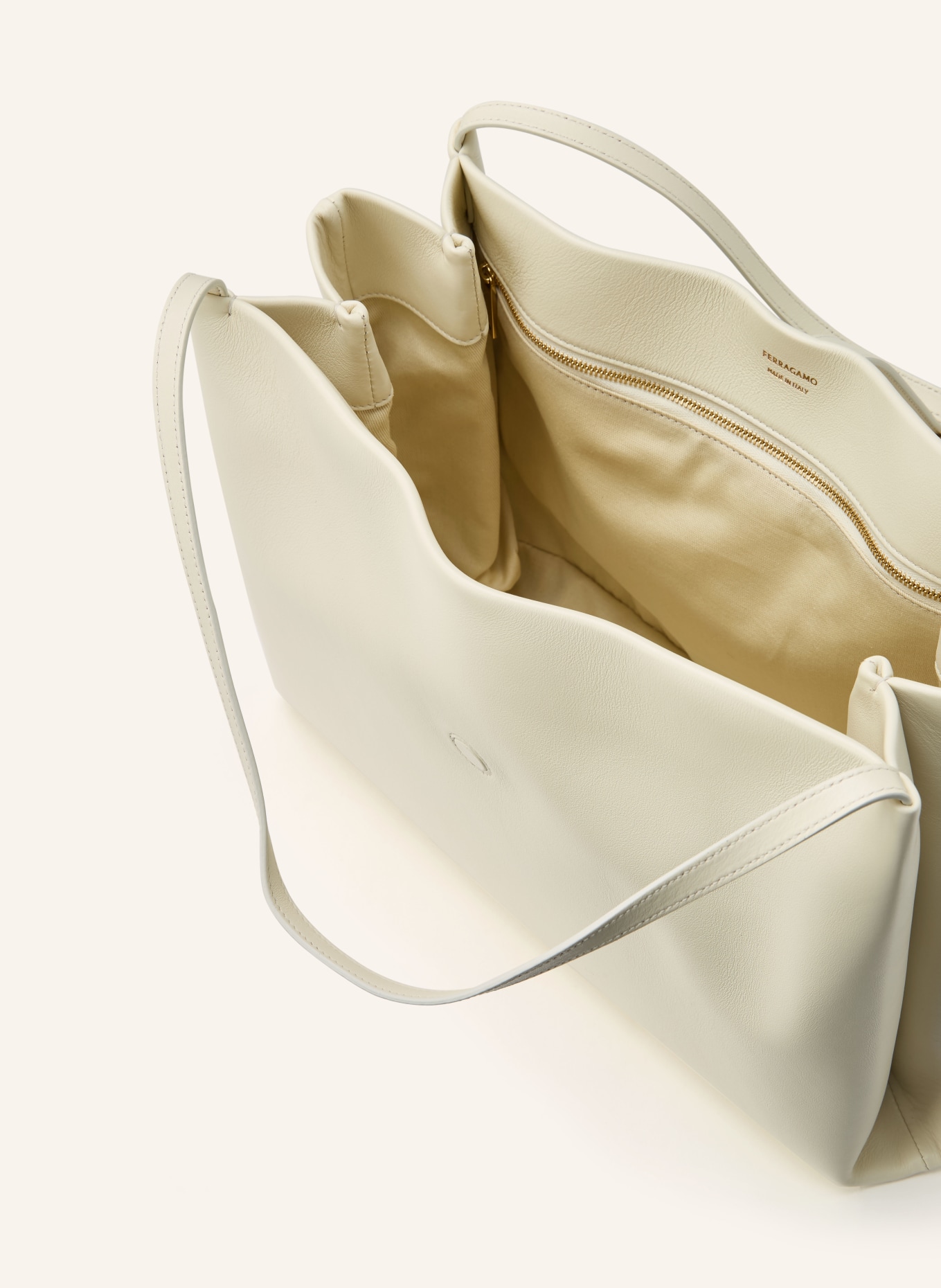 FERRAGAMO Shopper: CREME