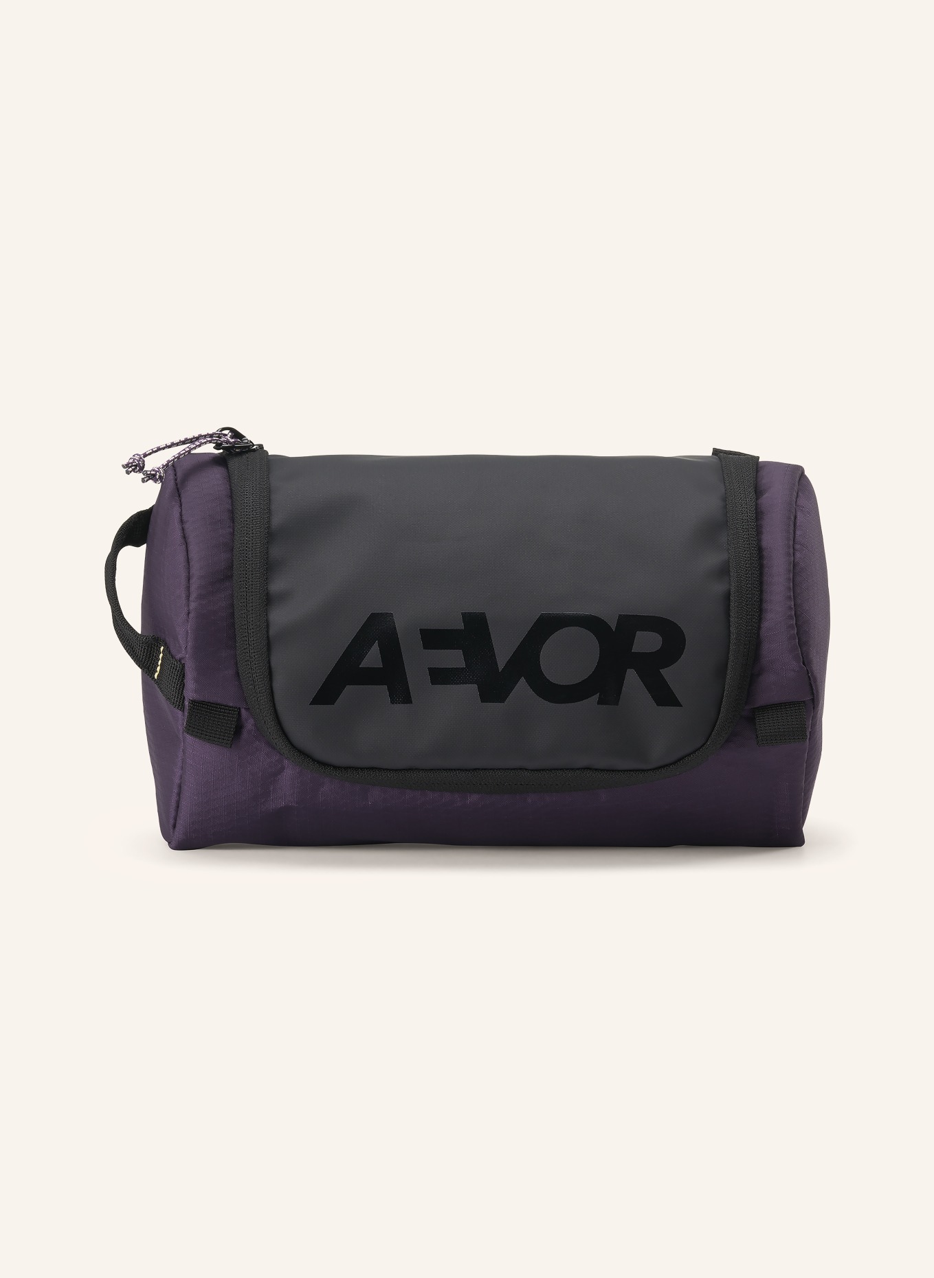 AEVOR Toiletry bag: BLACK