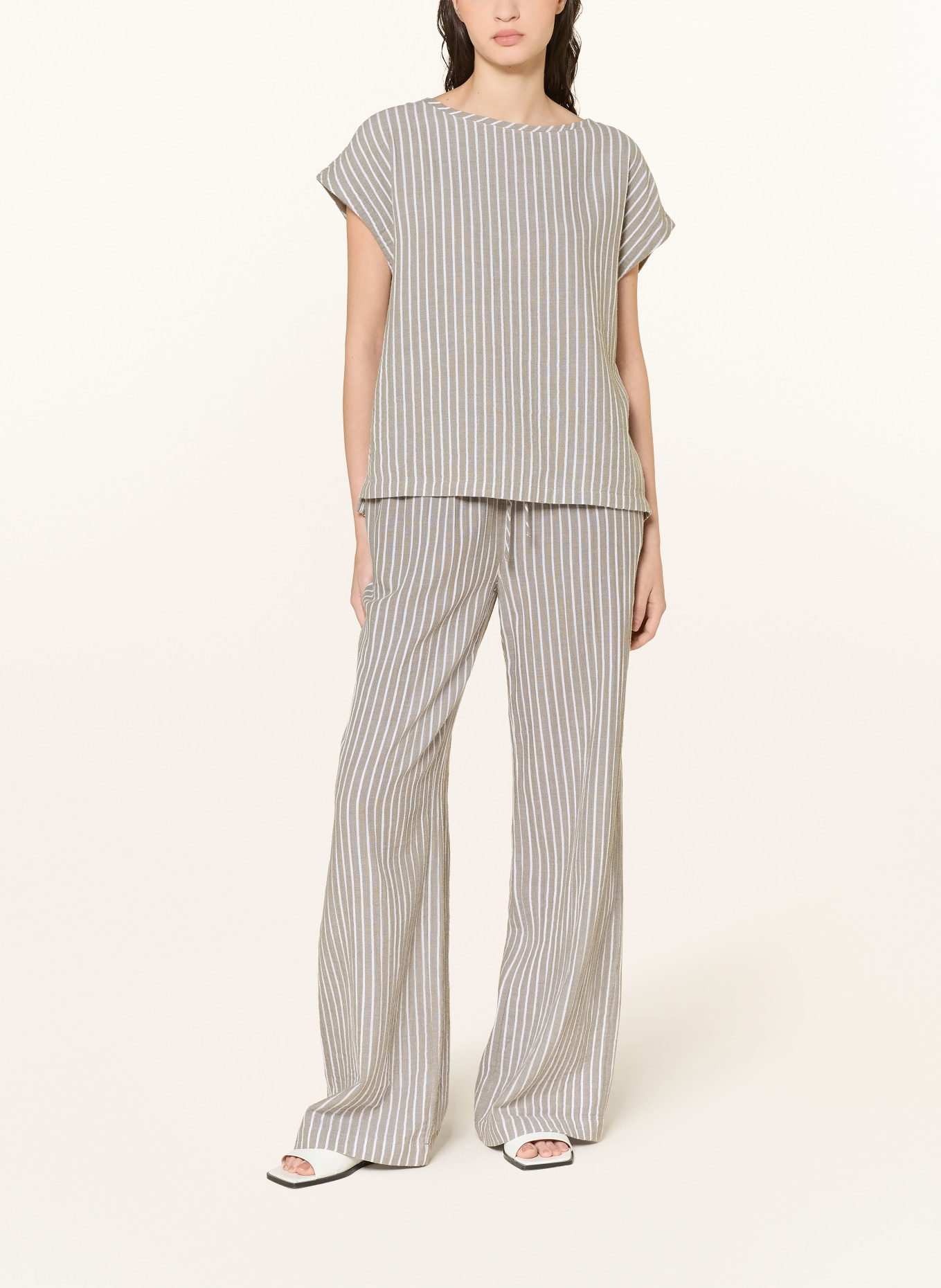 Juvia T-shirt TARA in muslin: KHAKI / WHITE