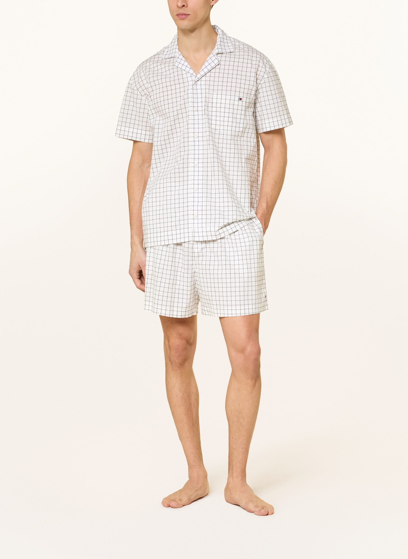 TOMMY HILFIGER Shorty-Schlafanzug: WEISS / DUNKELGRAU