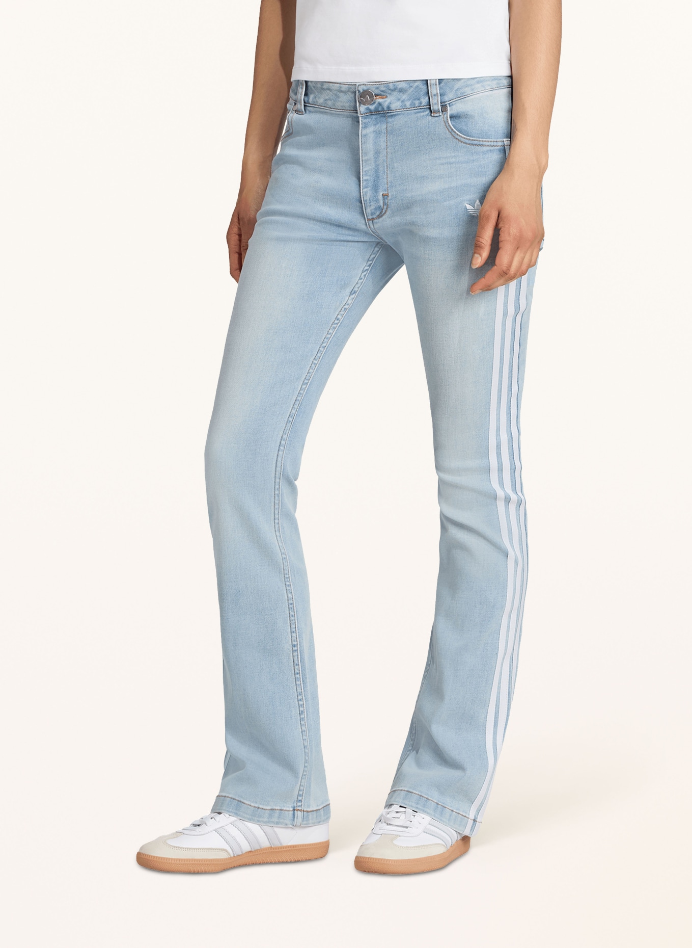 adidas Originals Zvonové džíny ADILENIUM SEASON 4 TEAMGEIST LR: LTBLUE