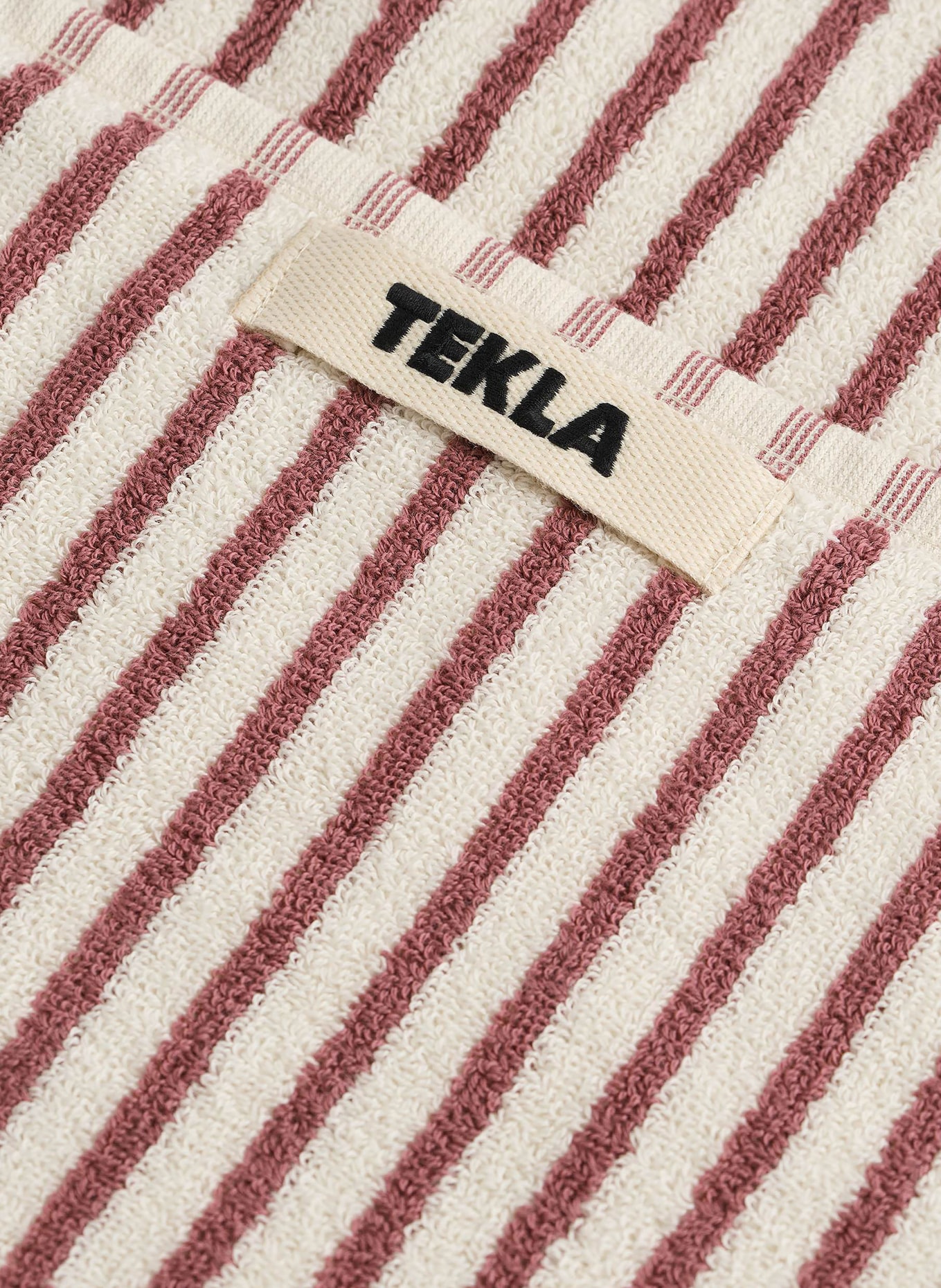 TEKLA Handtuch: WEISS / ALTROSA