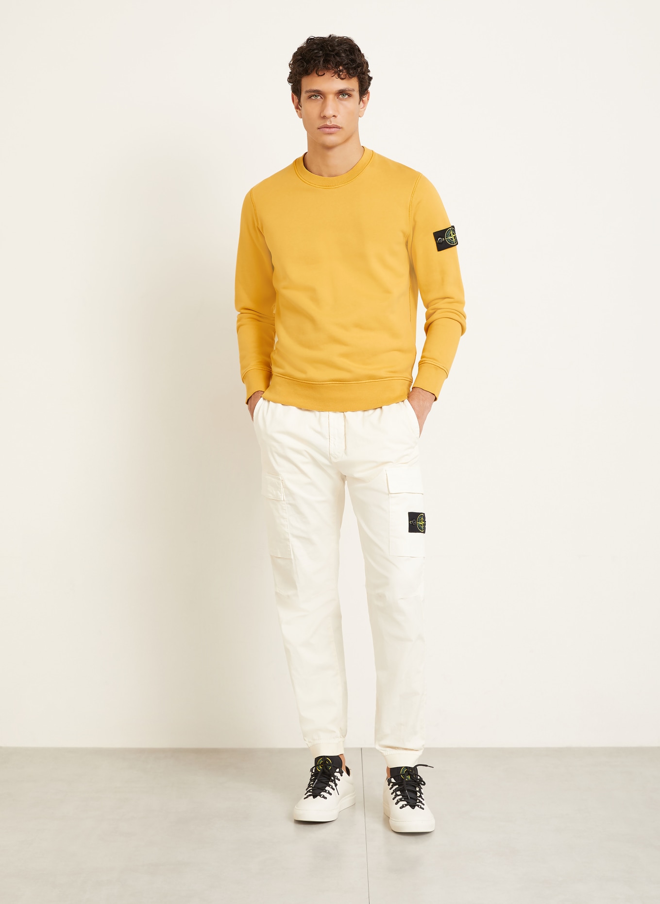 STONE ISLAND Sweatshirt: DUNKELGELB