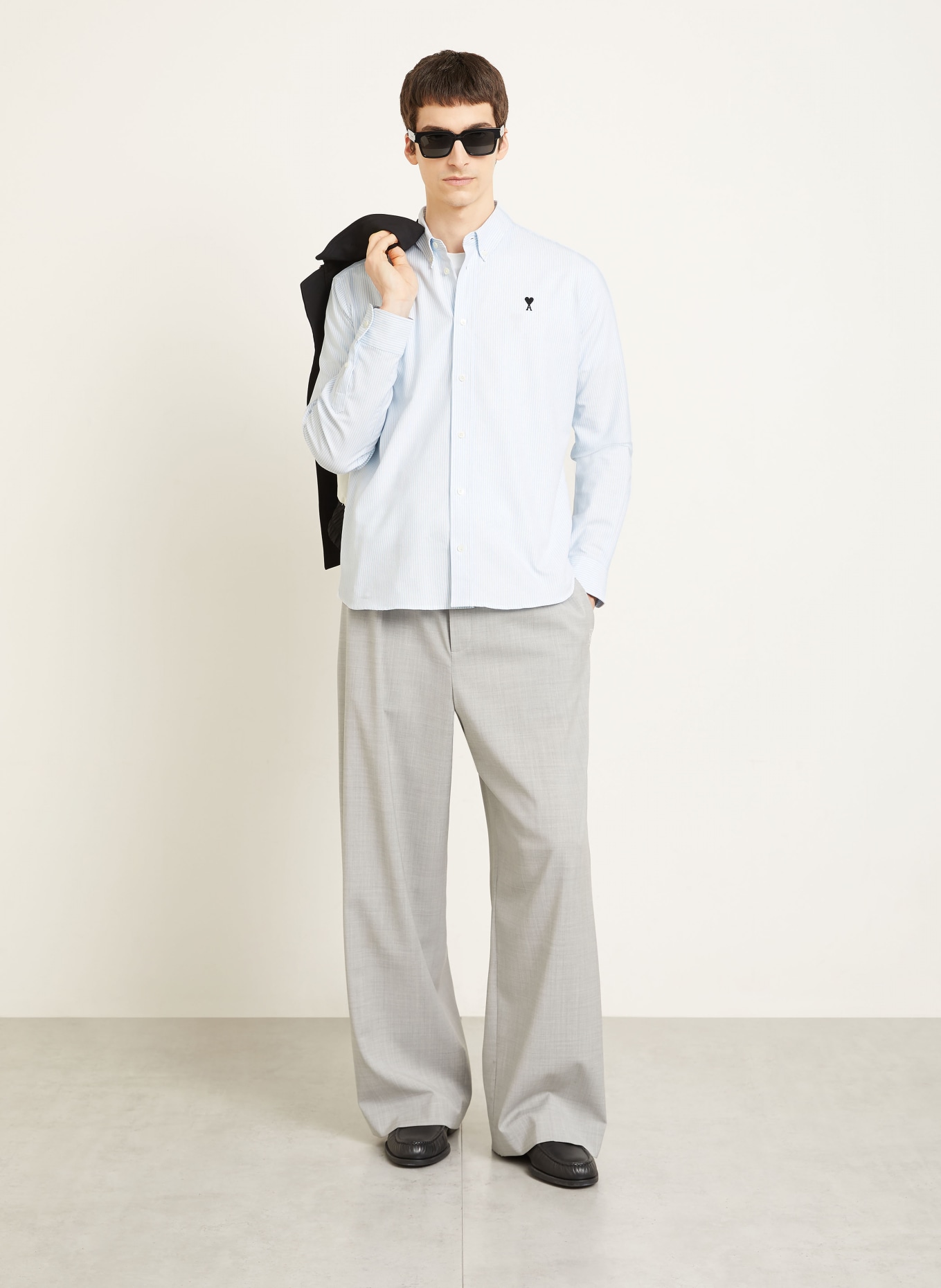 AMI PARIS Hemd Classic Fit: HELLBLAU