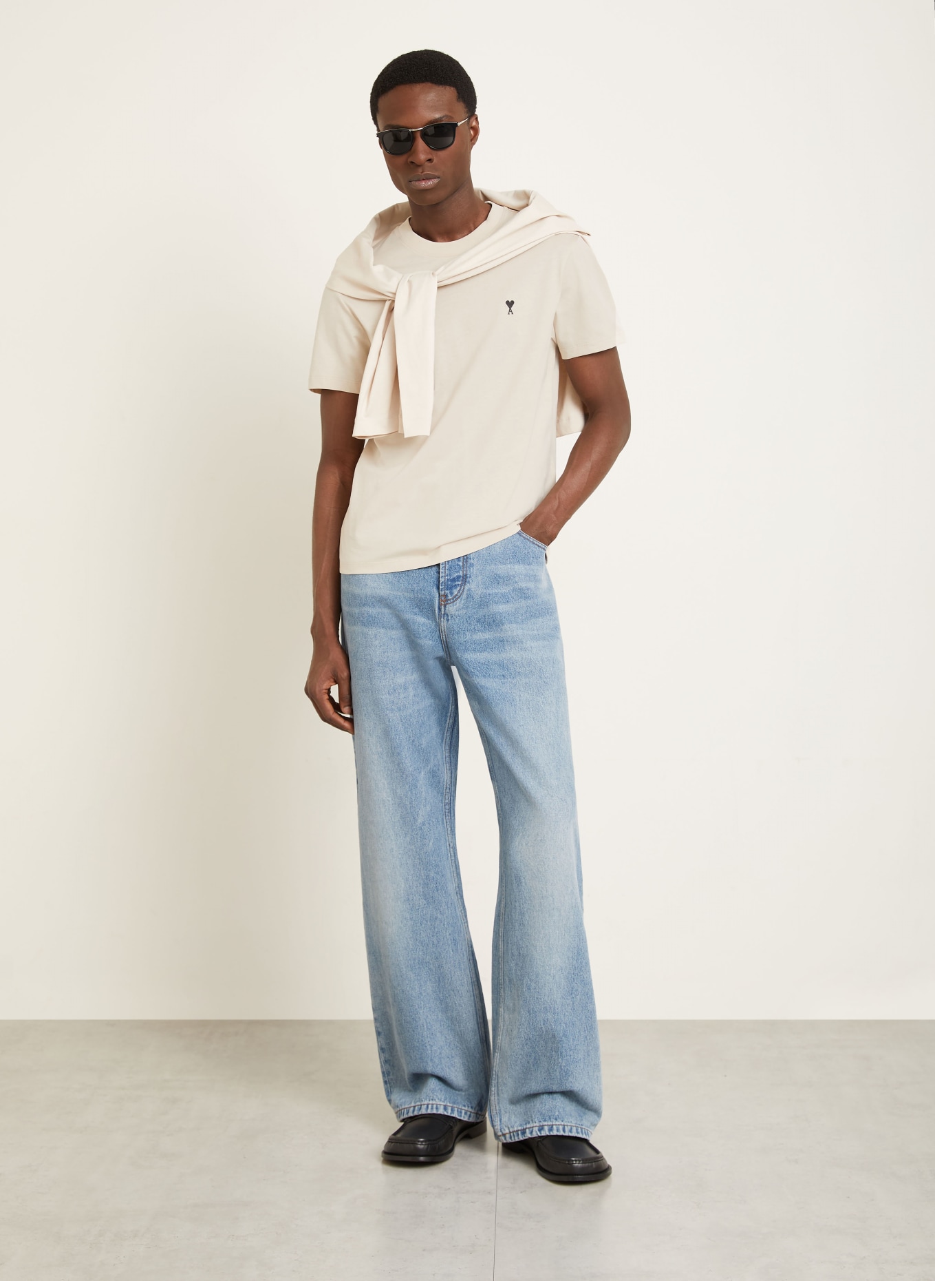 AMI PARIS T-Shirt: BEIGE