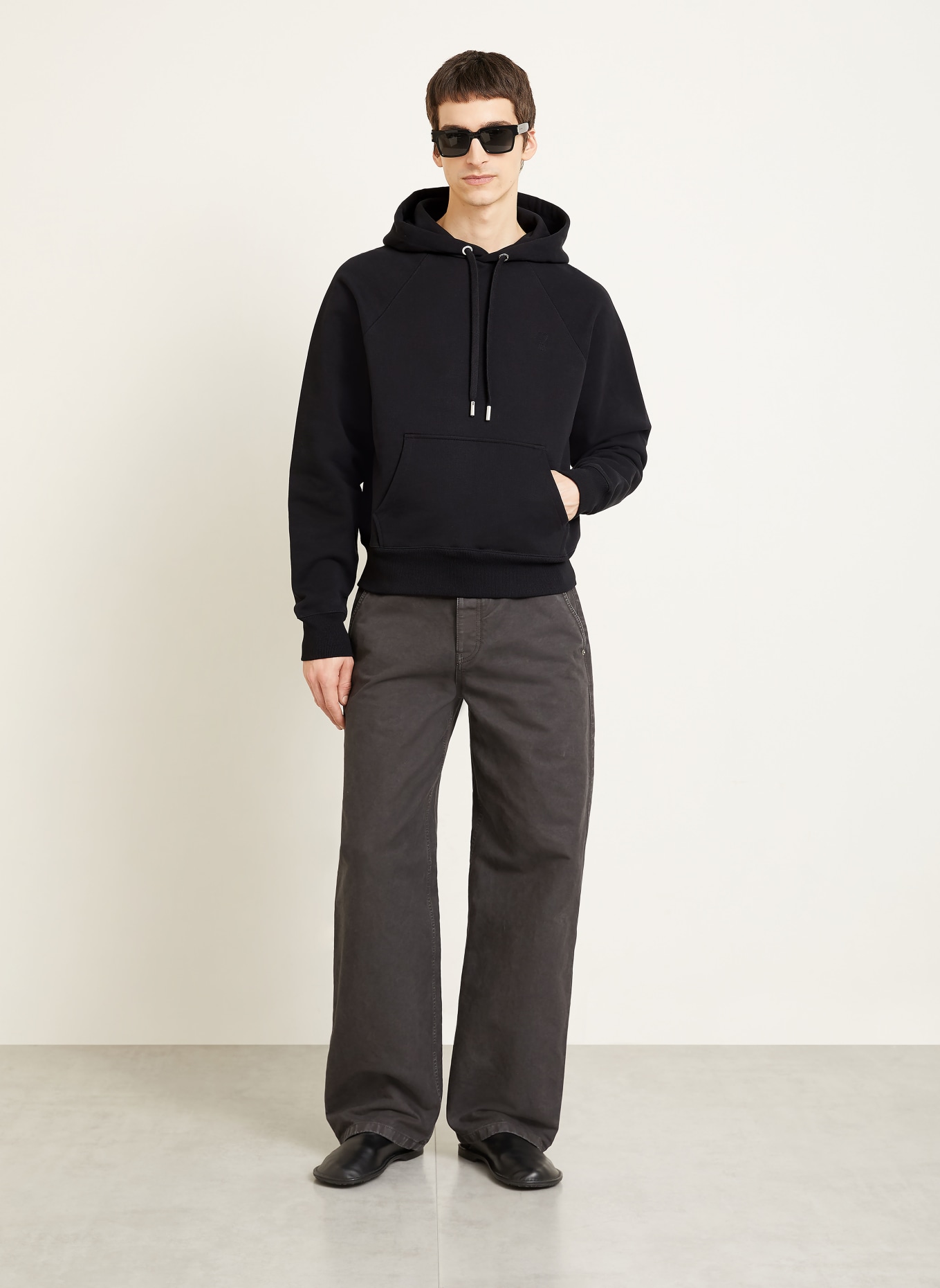 AMI PARIS Hoodie: SCHWARZ